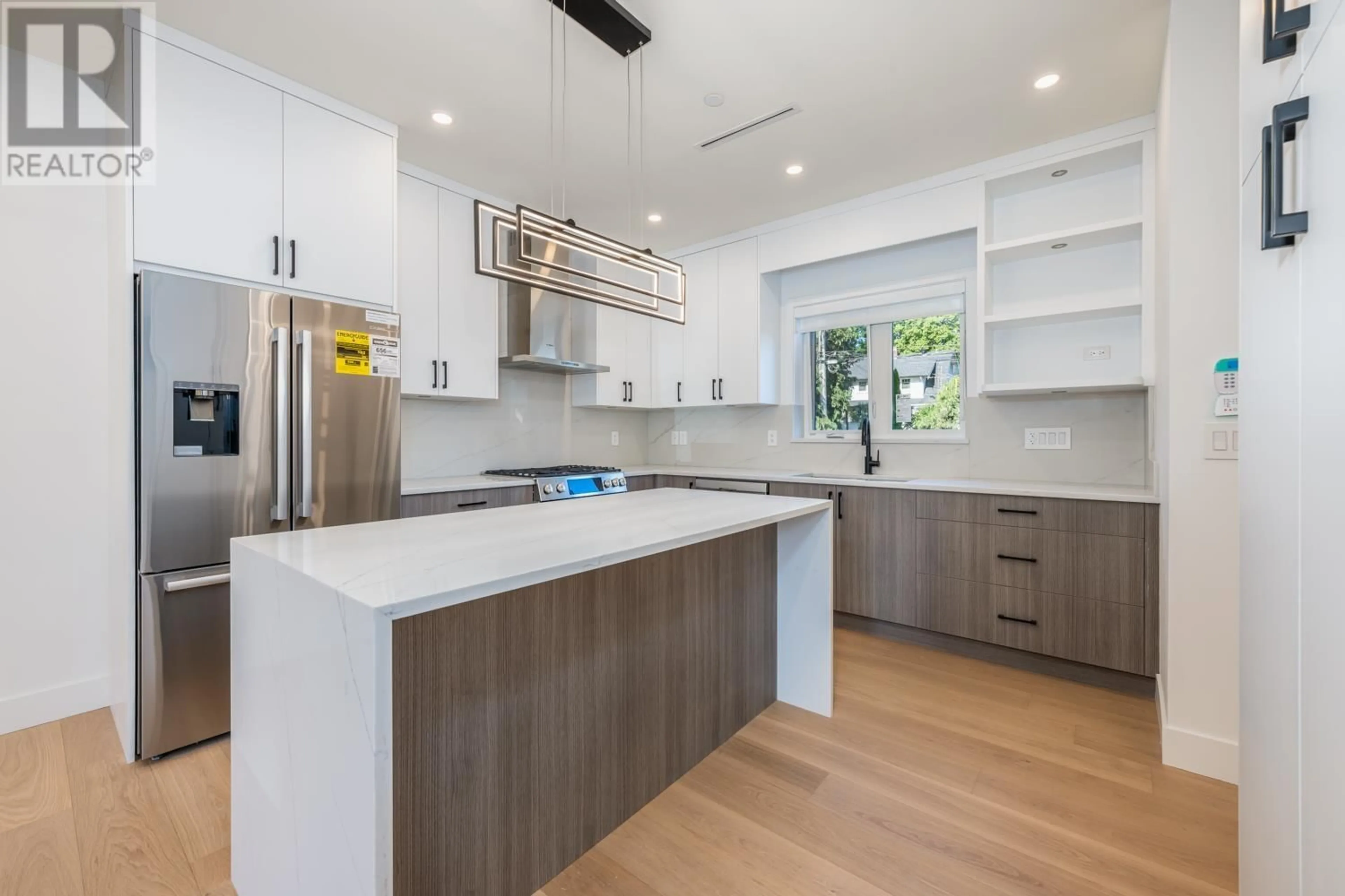 Open concept kitchen for 6281 ELGIN STREET, Vancouver British Columbia V5W3K2