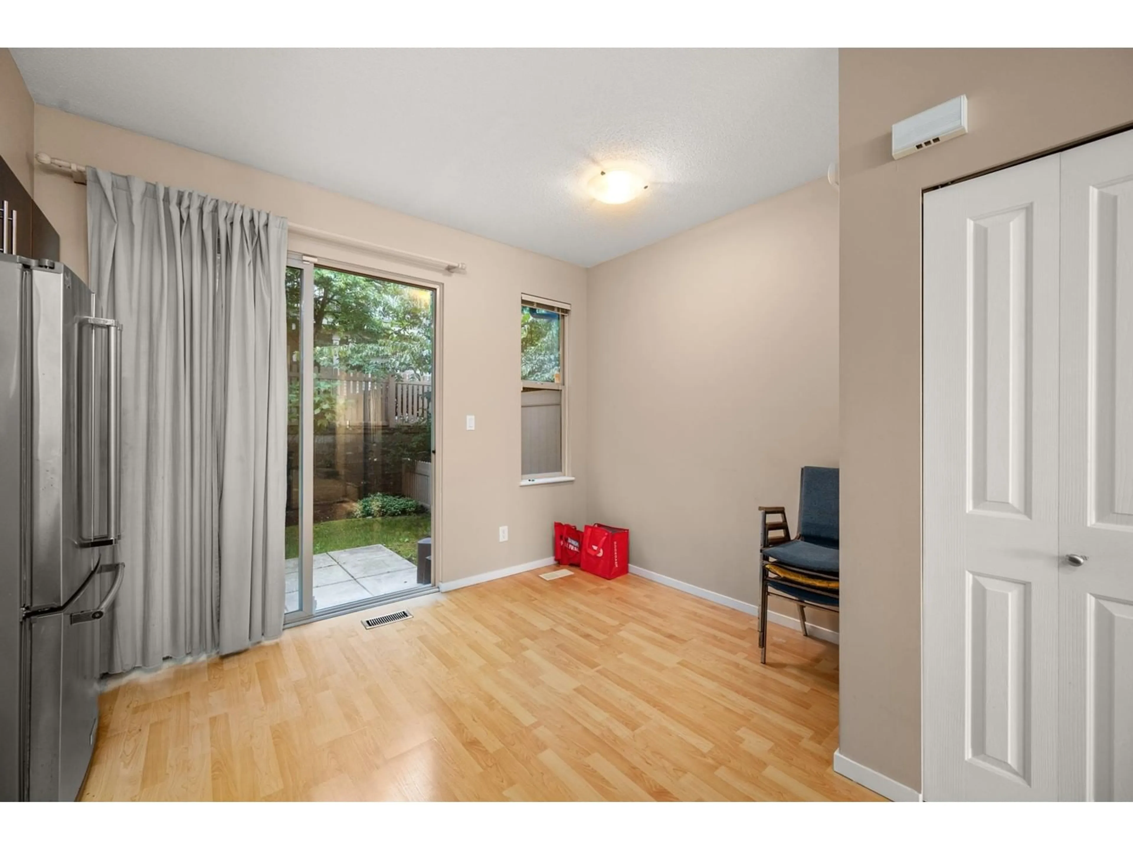 A pic of a room for 55 - 15152 62A, Surrey British Columbia V3S1V1