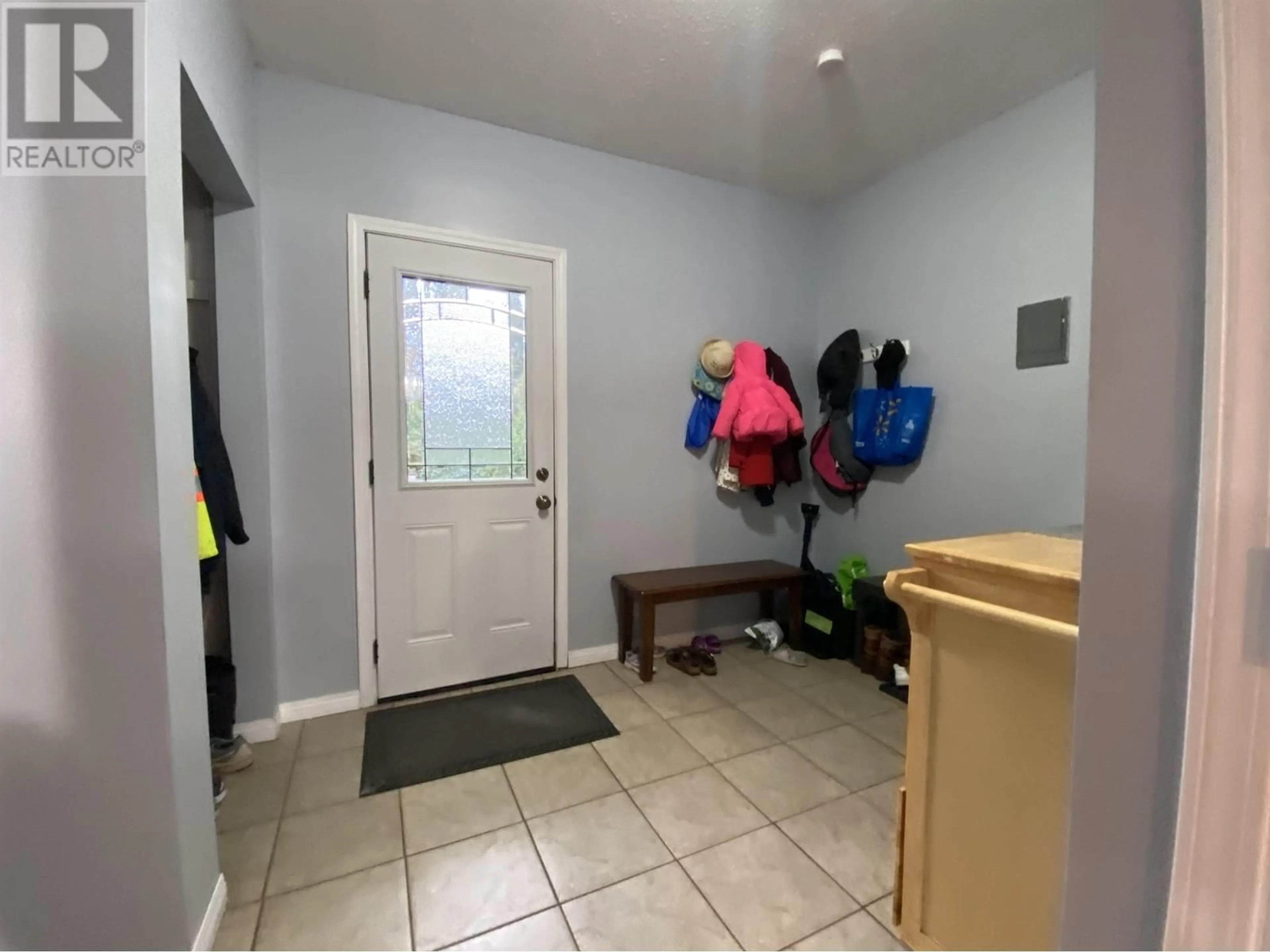 Indoor entryway, unknown floor for 2508 BRAUNS ROAD, Terrace British Columbia V8G3J6