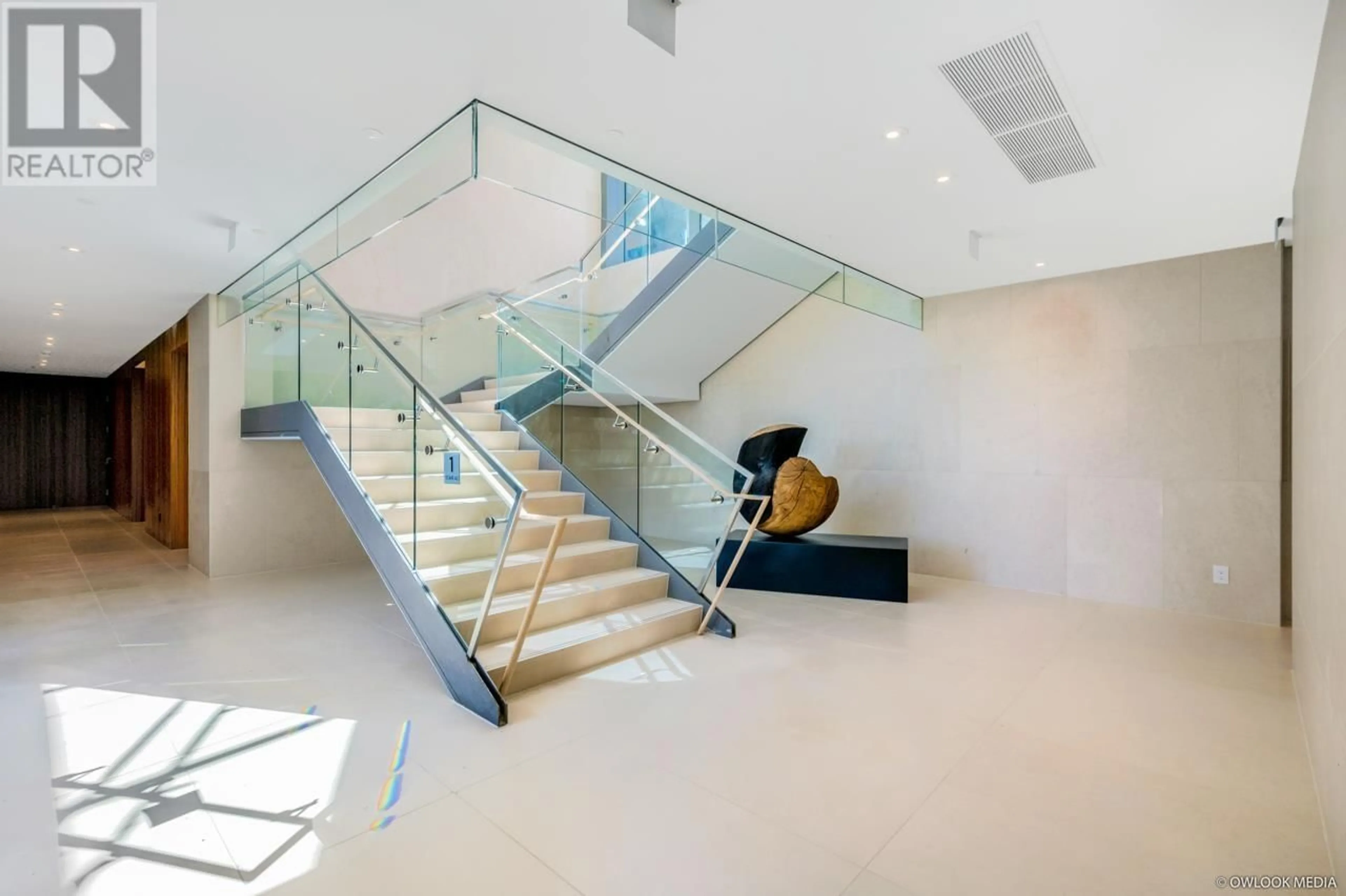 Indoor foyer, cement floor for 306 6622 PEARSON WAY, Richmond British Columbia V7C0E4