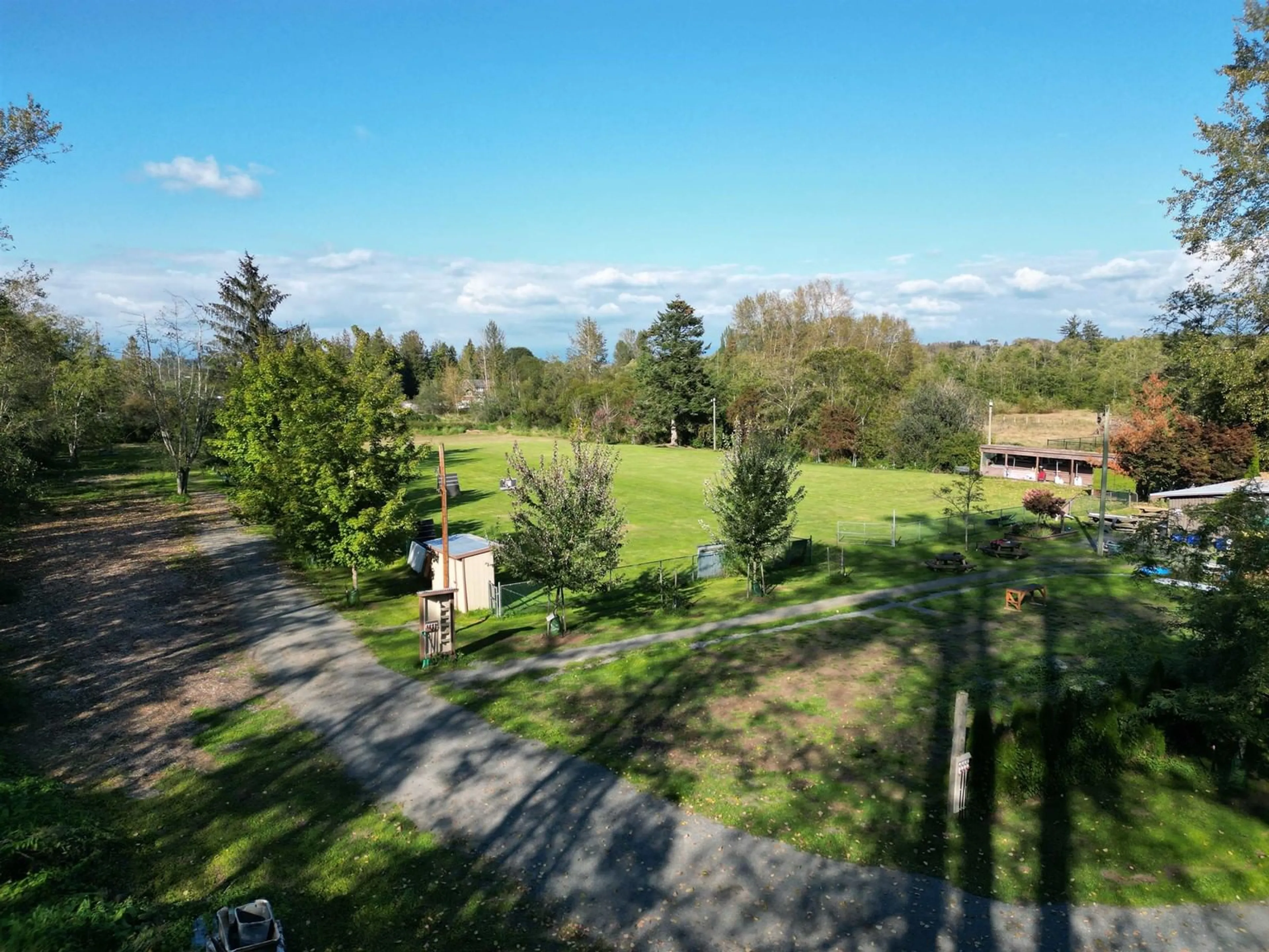 Patio for 18033 29A AVENUE, Surrey British Columbia V3S9V2