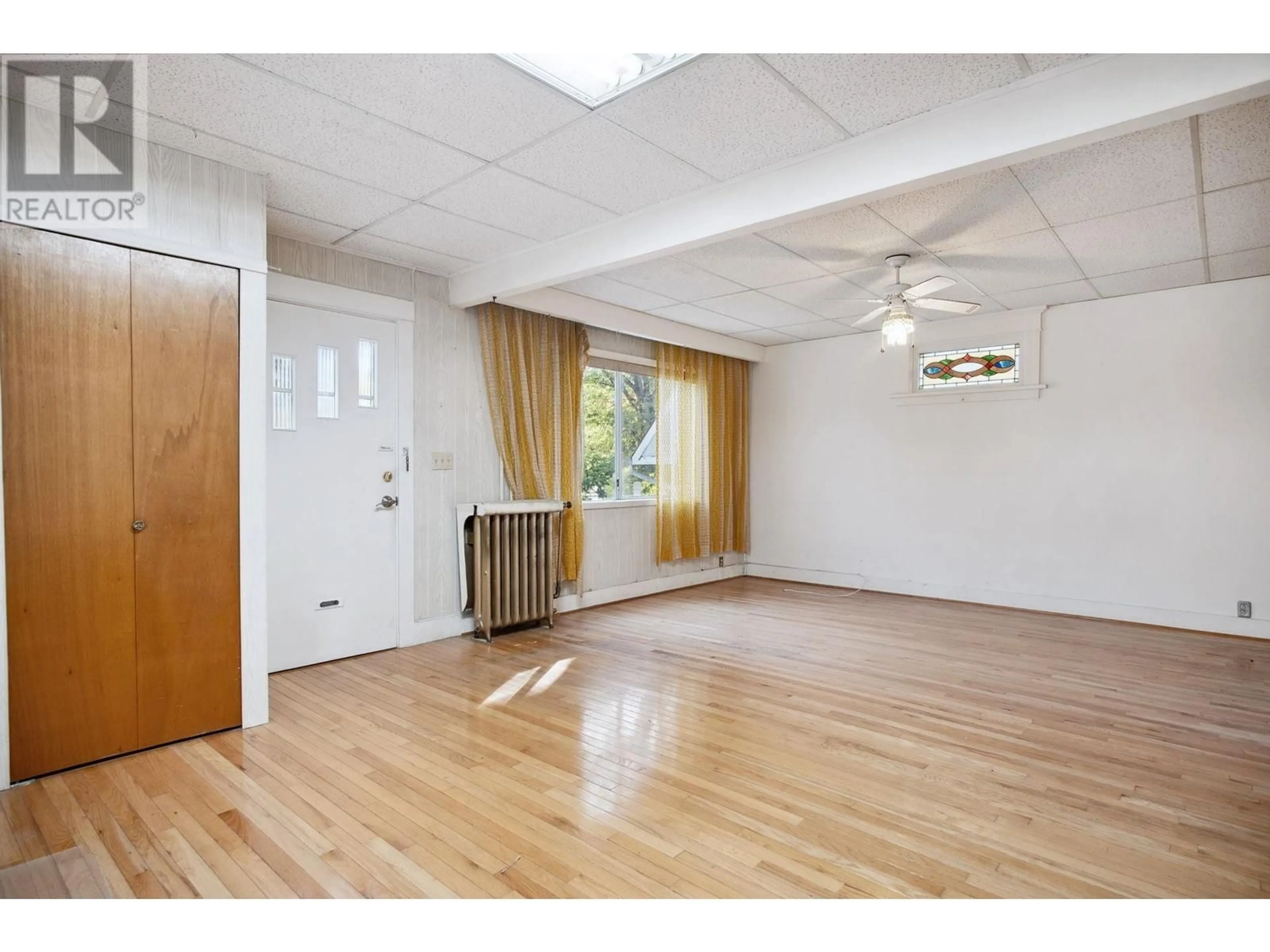 A pic of a room, wood floors for 45 W 15TH AVENUE, Vancouver British Columbia V5Y1X7