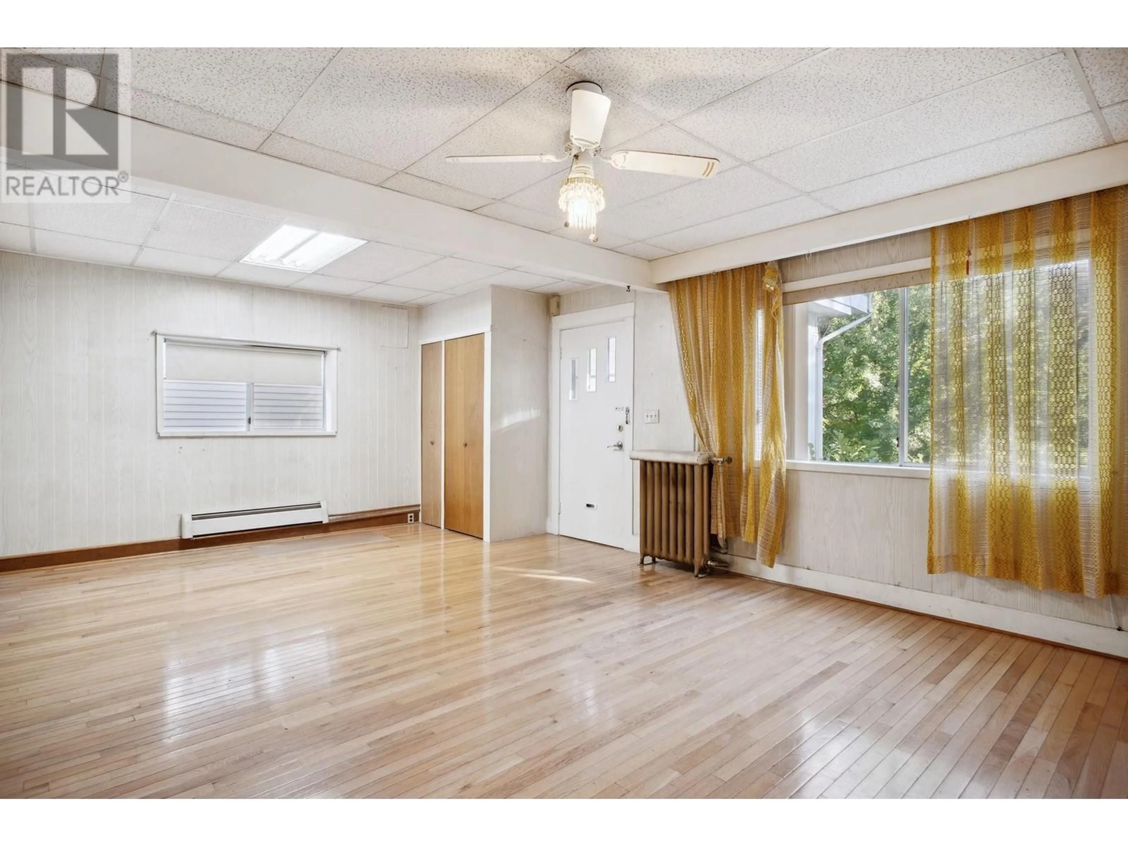 A pic of a room, wood floors for 45 W 15TH AVENUE, Vancouver British Columbia V5Y1X7