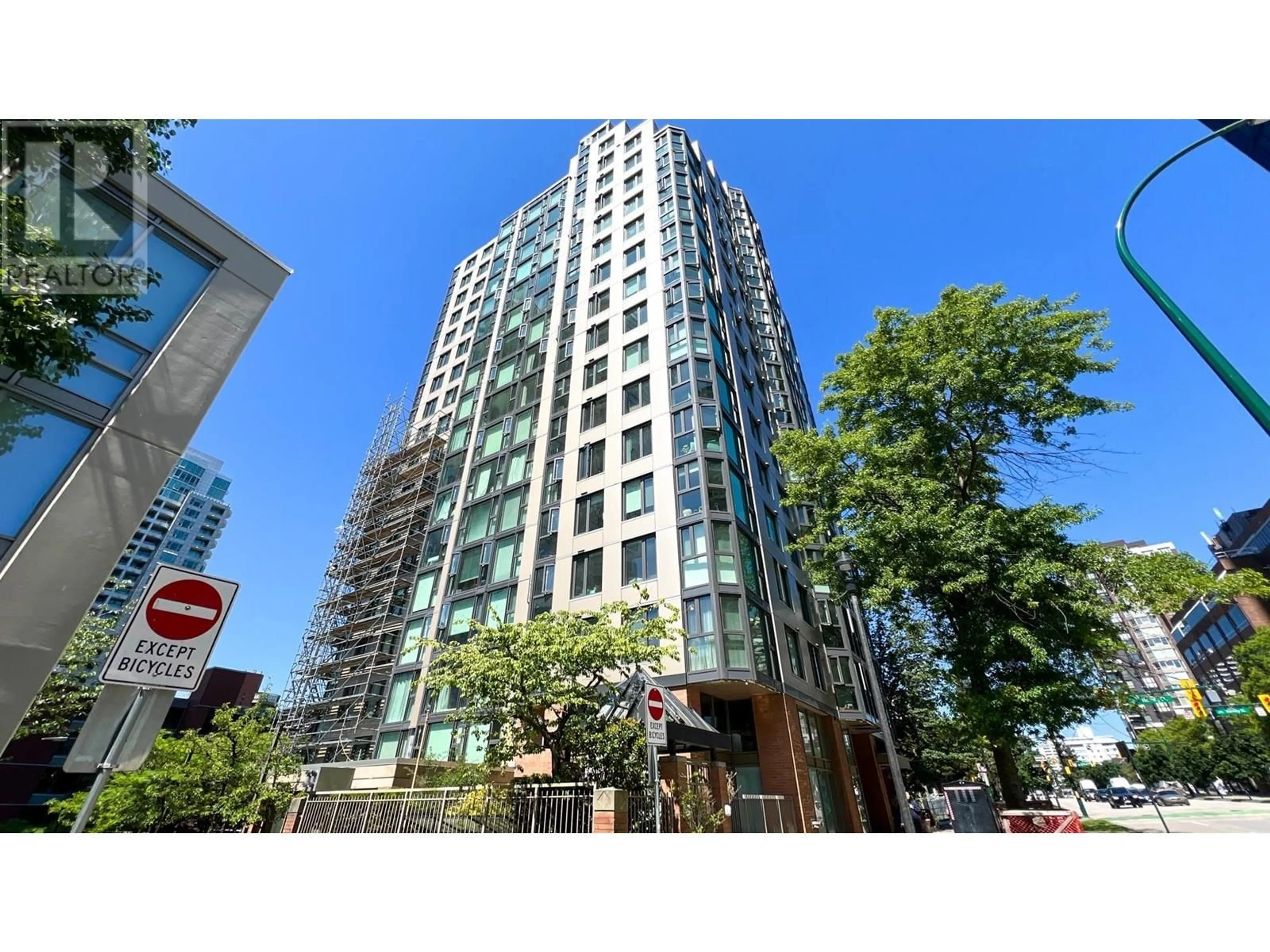 A pic from exterior of the house or condo, the street view for 1003 888 PACIFIC STREET, Vancouver British Columbia V6Z2S6