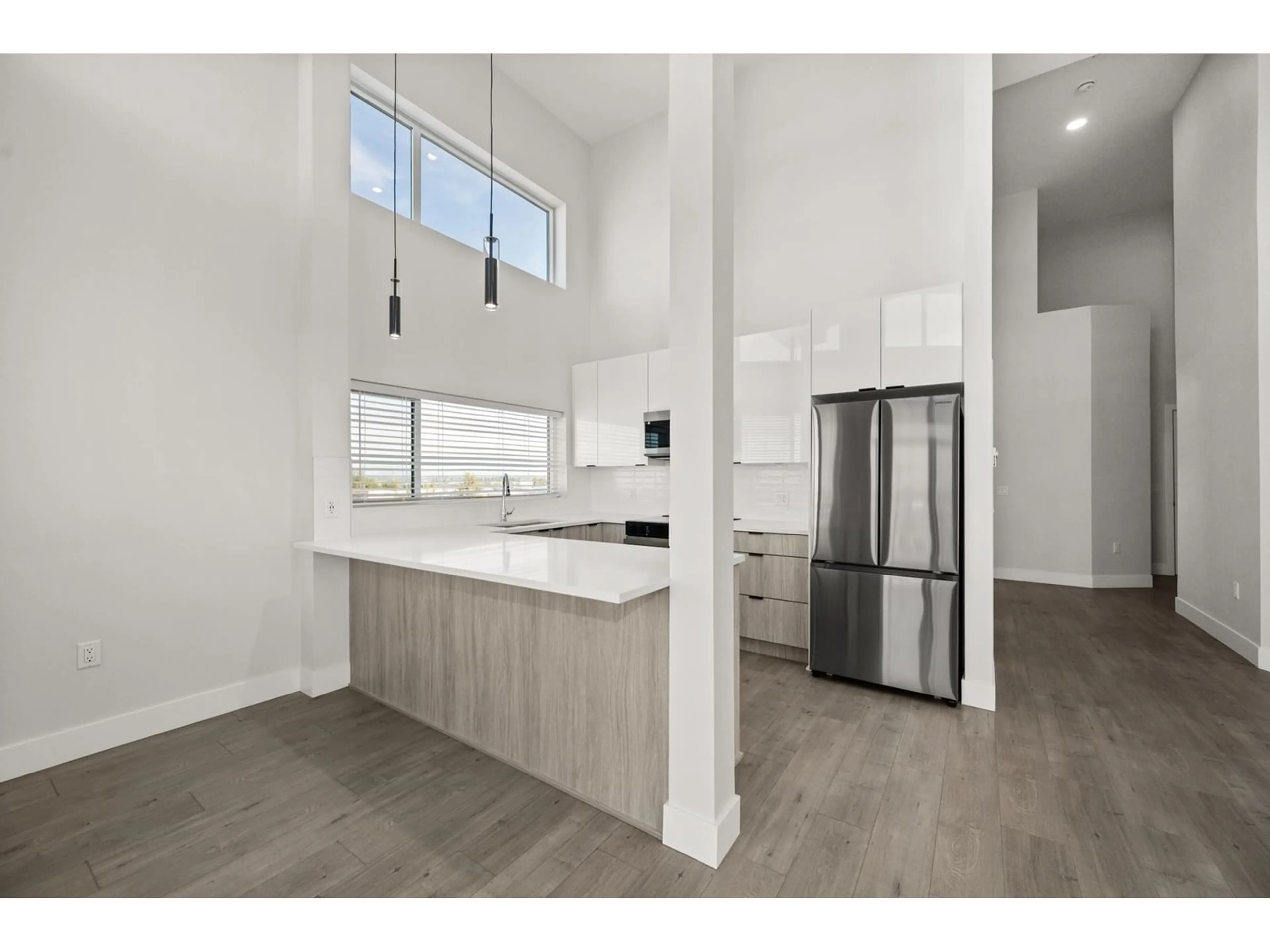 Open concept kitchen, unknown for 615 - 20061 FRASER, Langley British Columbia V3A0R4
