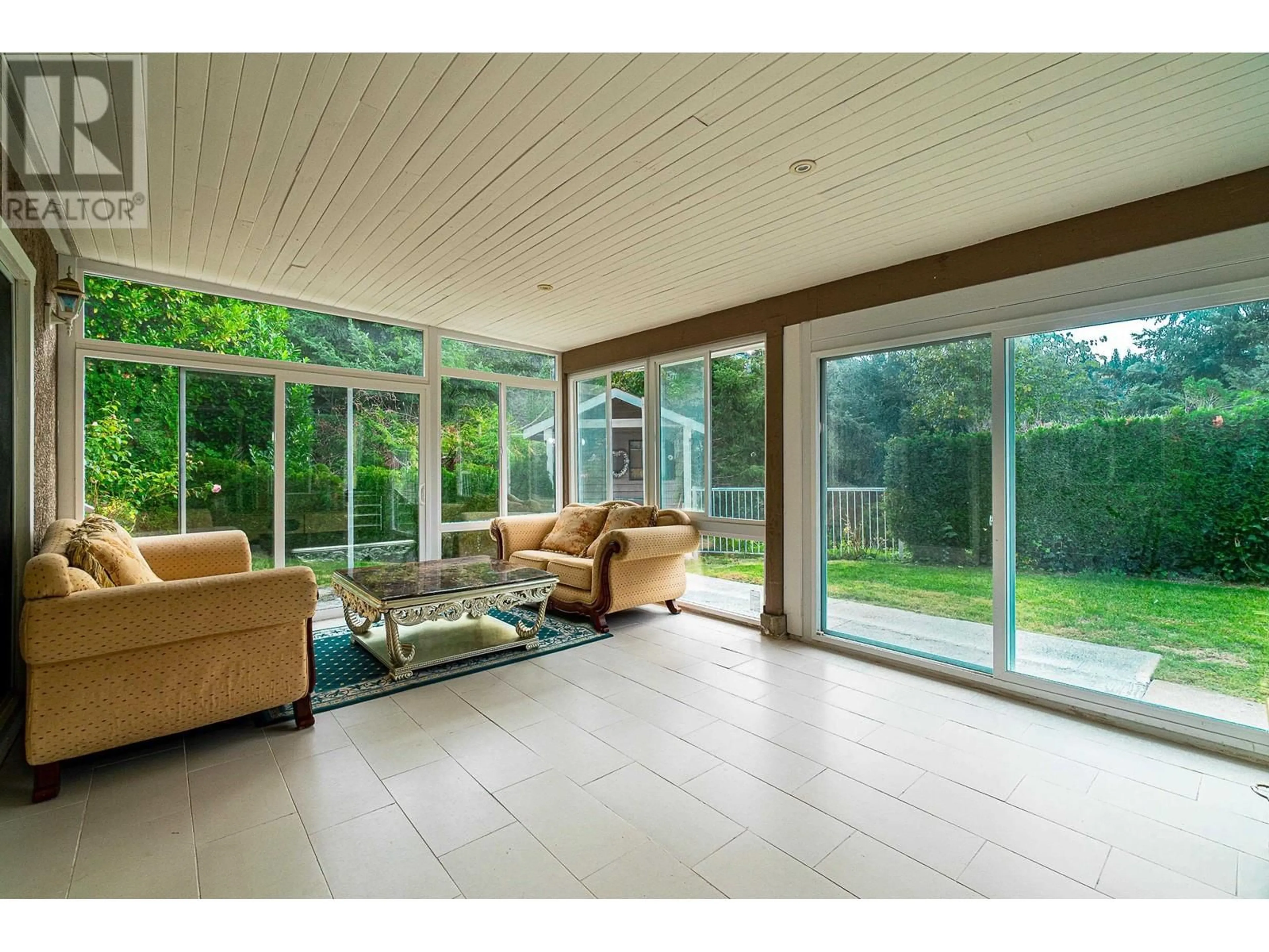 Living room, wood floors for 5509 WESTHAVEN ROAD, West Vancouver British Columbia V7W3E9