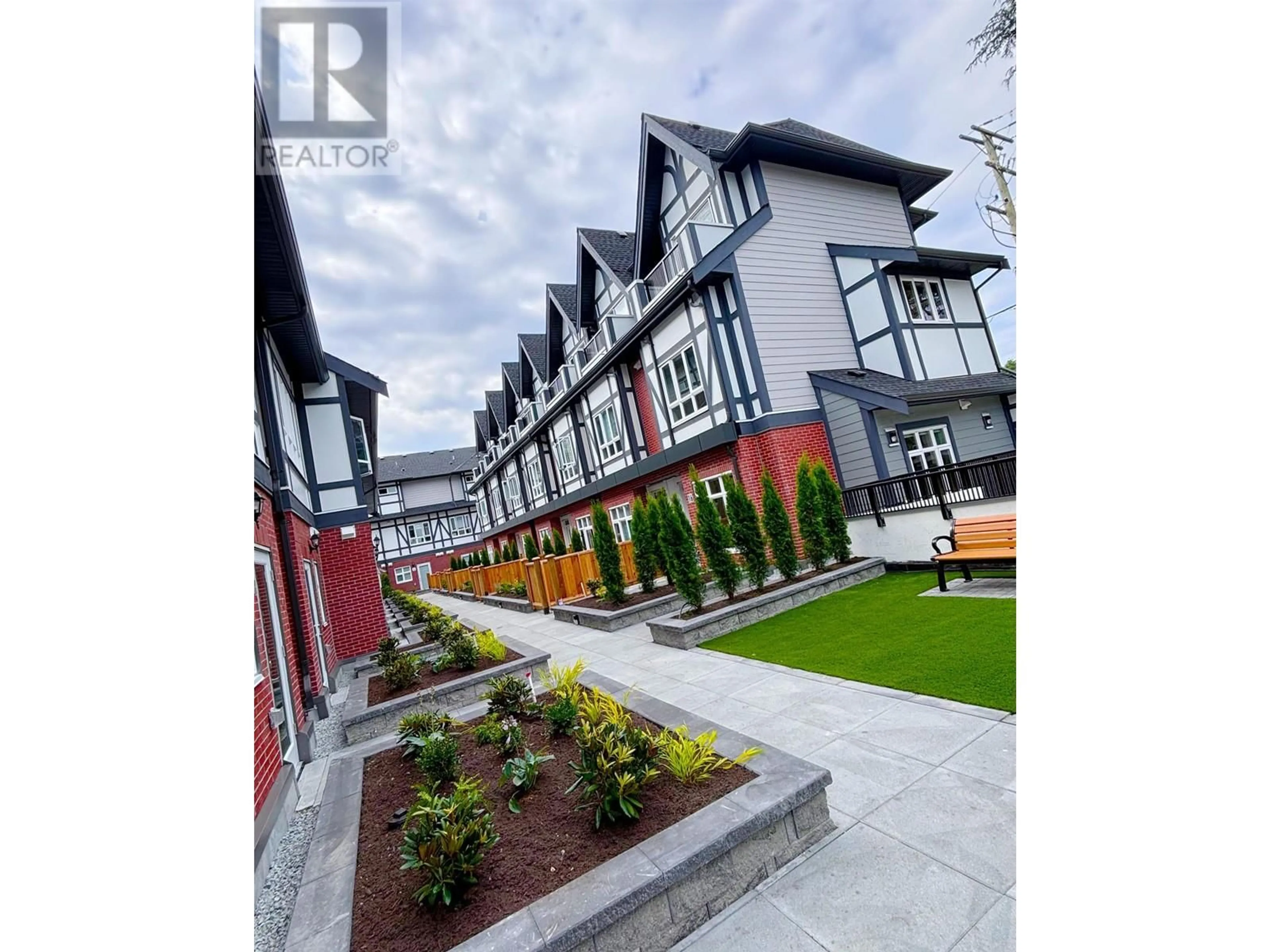 Patio, street for 11 - 6929 BALMORAL STREET, Burnaby British Columbia V5E0C7