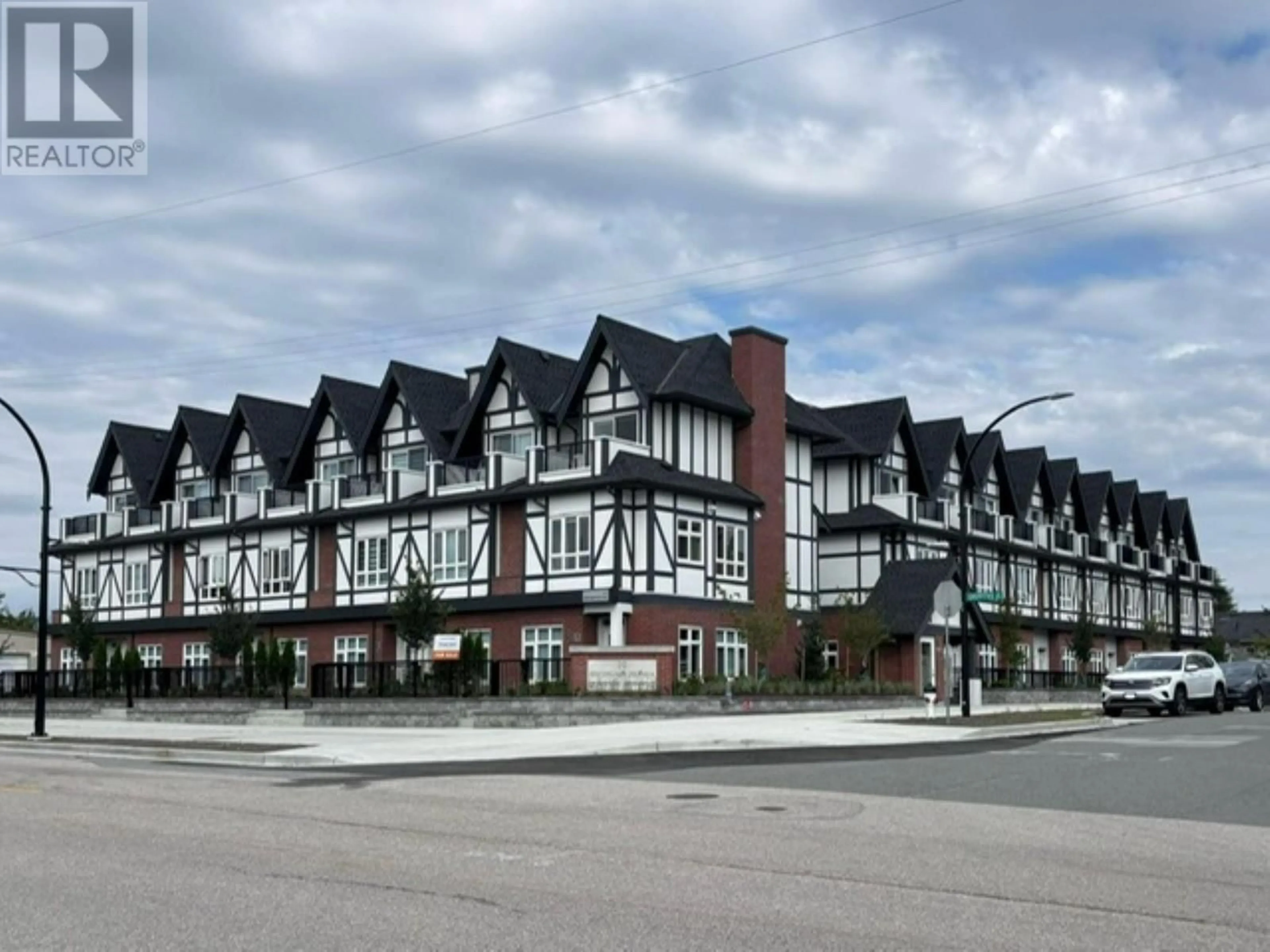 A pic from exterior of the house or condo, the front or back of building for 11 6929 BALMORAL STREET, Burnaby British Columbia V5E0C7