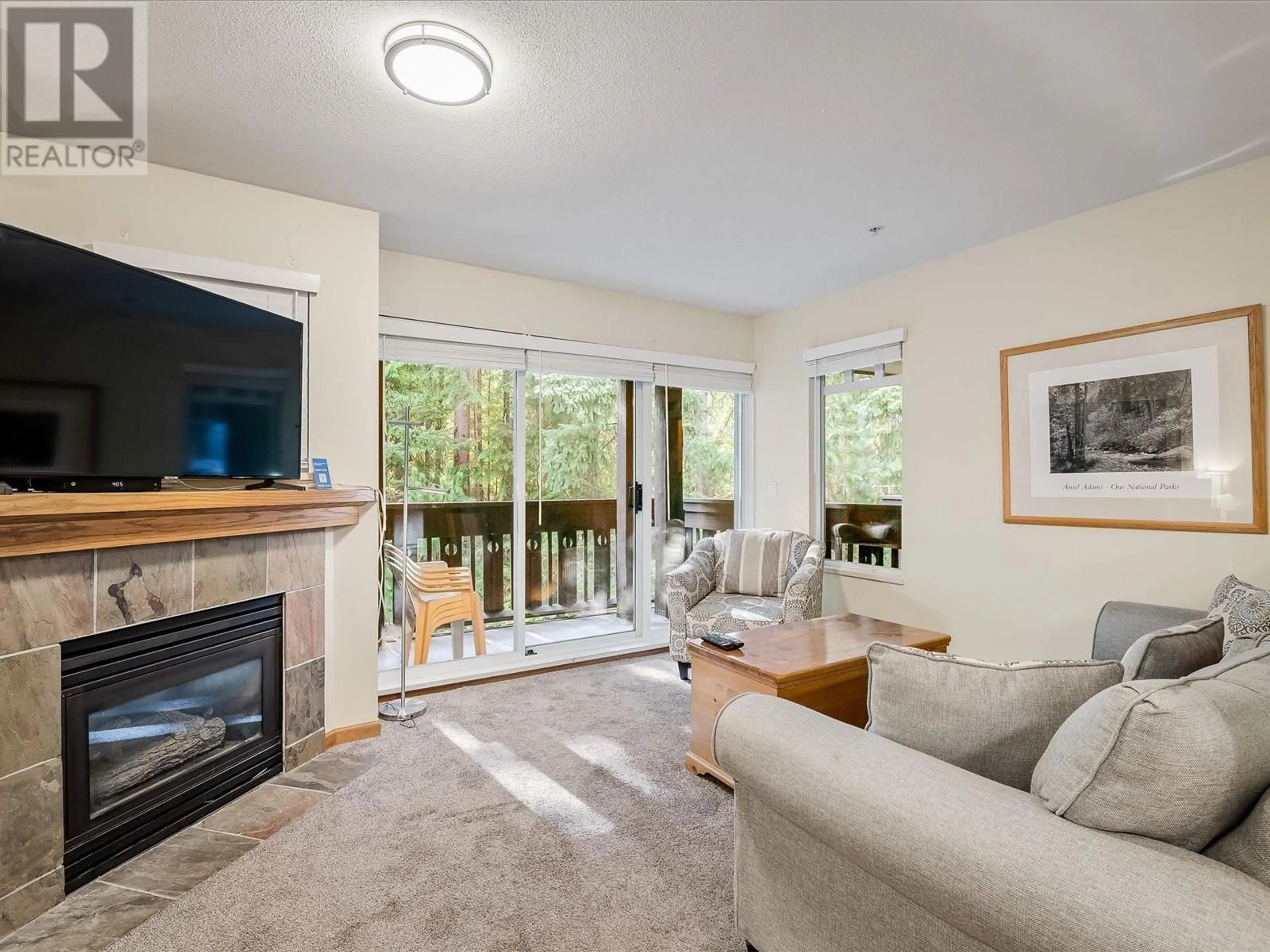 Living room, wood floors for 32 4335 NORTHLANDS BOULEVARD, Whistler British Columbia V0N1B4