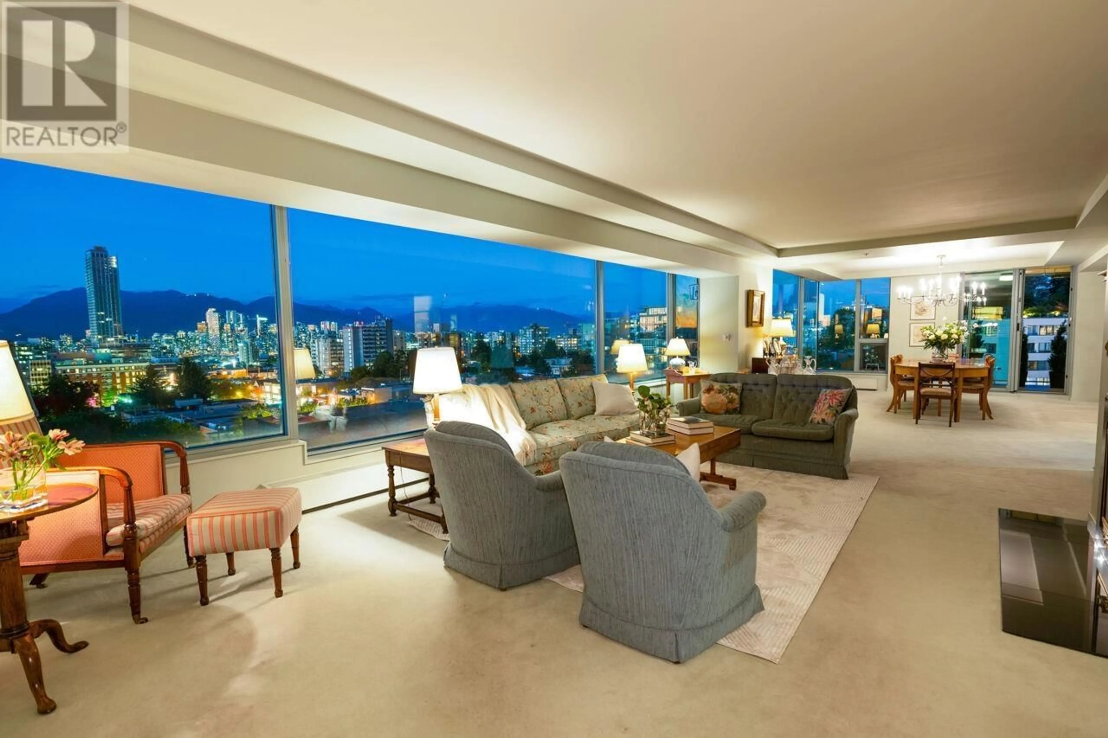 Living room, cement floor for 1100 1550 W 15TH AVENUE, Vancouver British Columbia V6J2K6