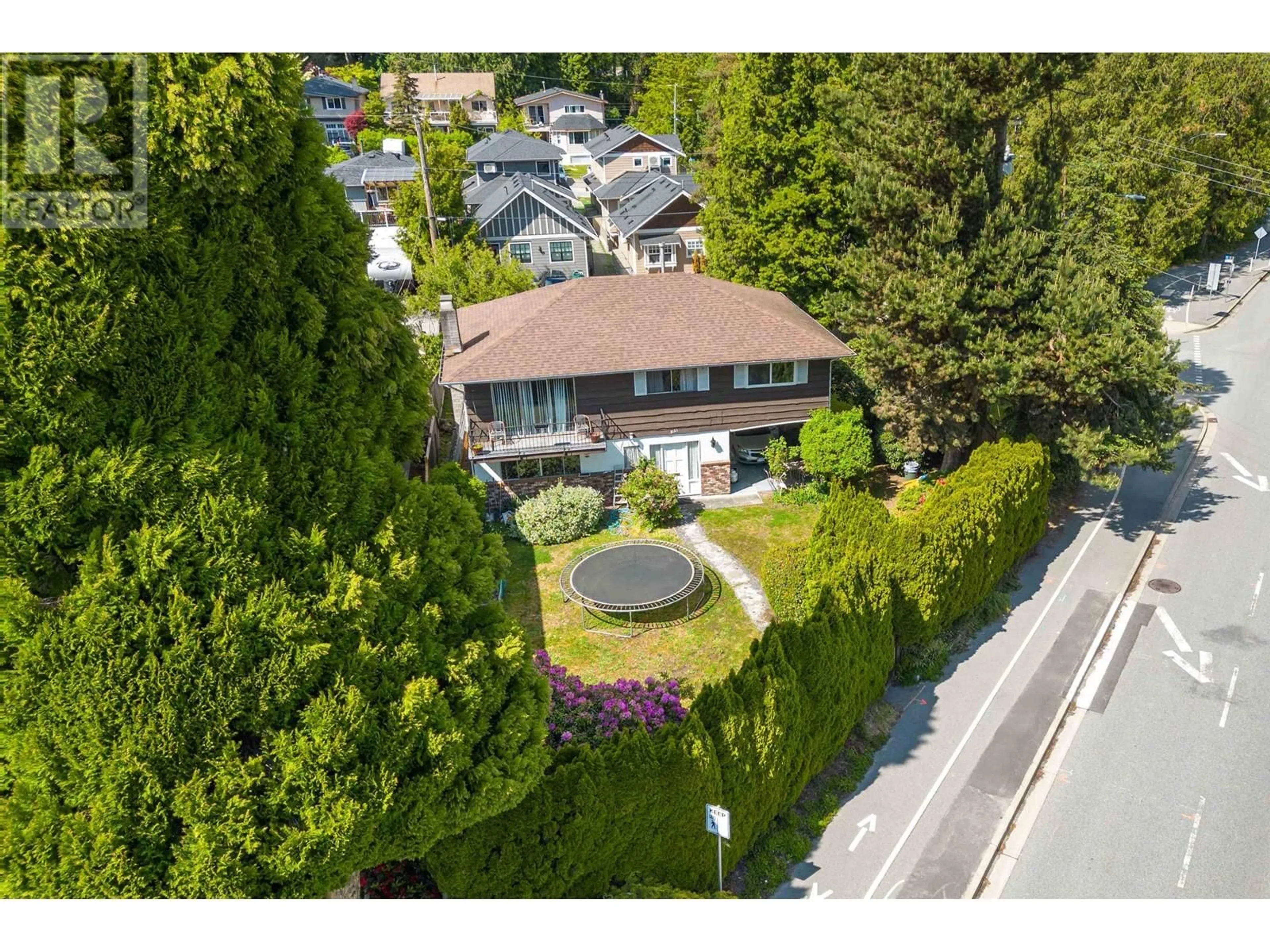 Frontside or backside of a home, the street view for 2125 BOULEVARD CRESCENT, North Vancouver British Columbia V7L3Y9