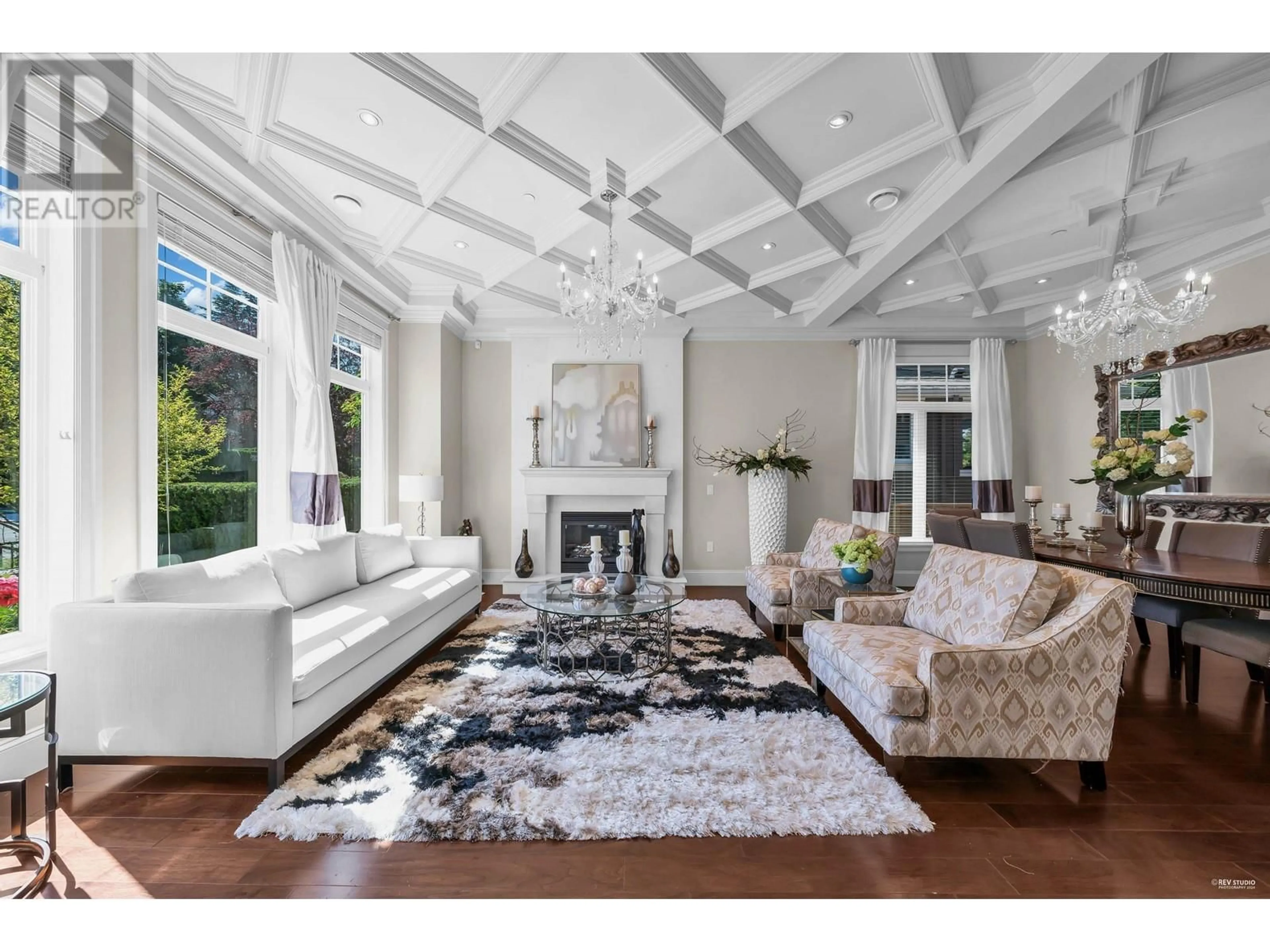 Living room, wood floors for 2671 MCBAIN AVENUE, Vancouver British Columbia V6L2C7