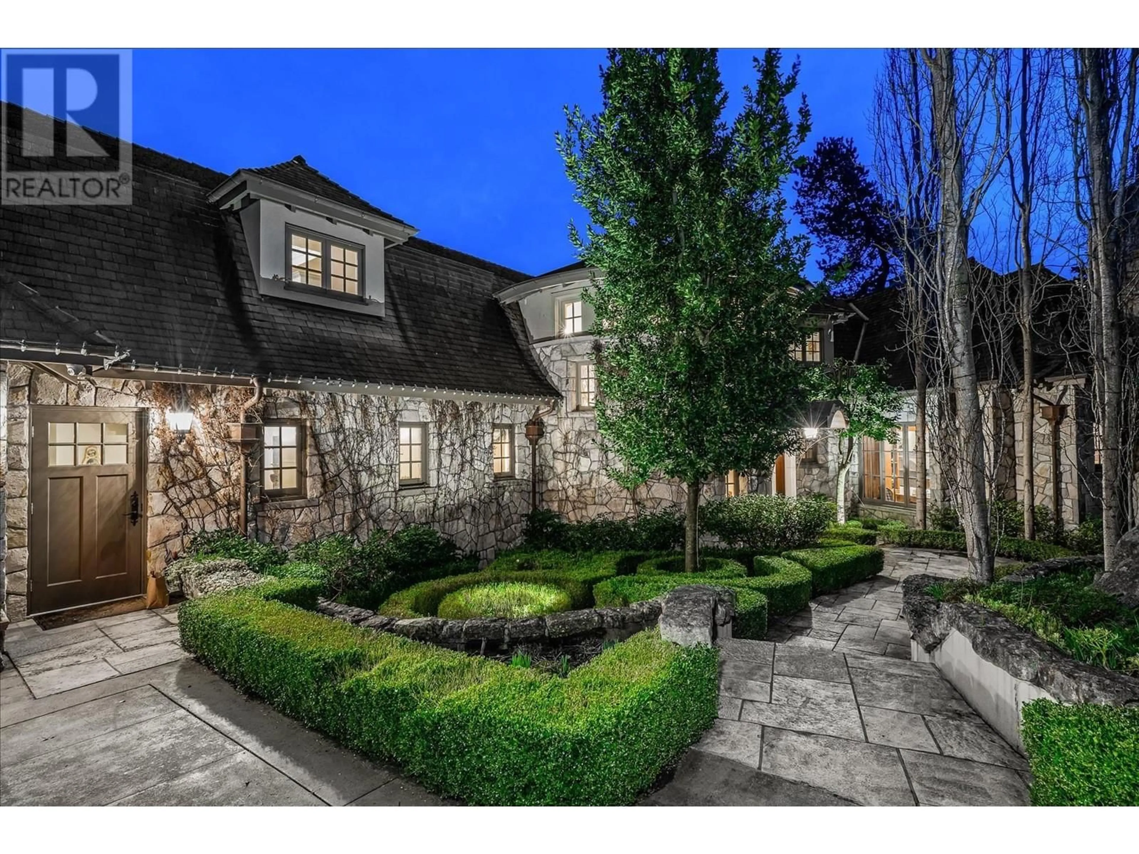 Unknown for 4672 CLOVELLY WALK, West Vancouver British Columbia V7W1H5