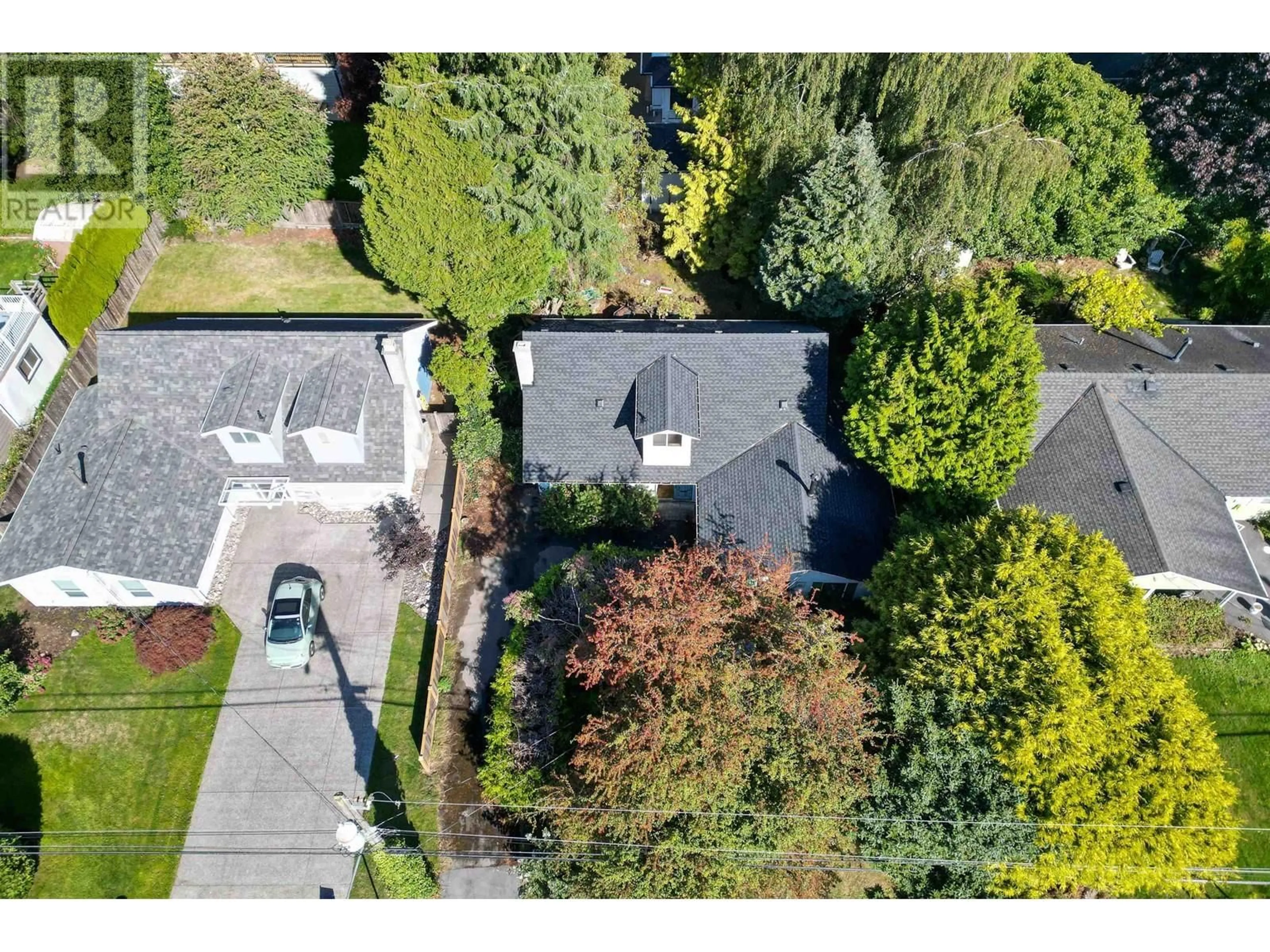 Frontside or backside of a home, the street view for 4945 44 AVENUE, Delta British Columbia V4K1B9