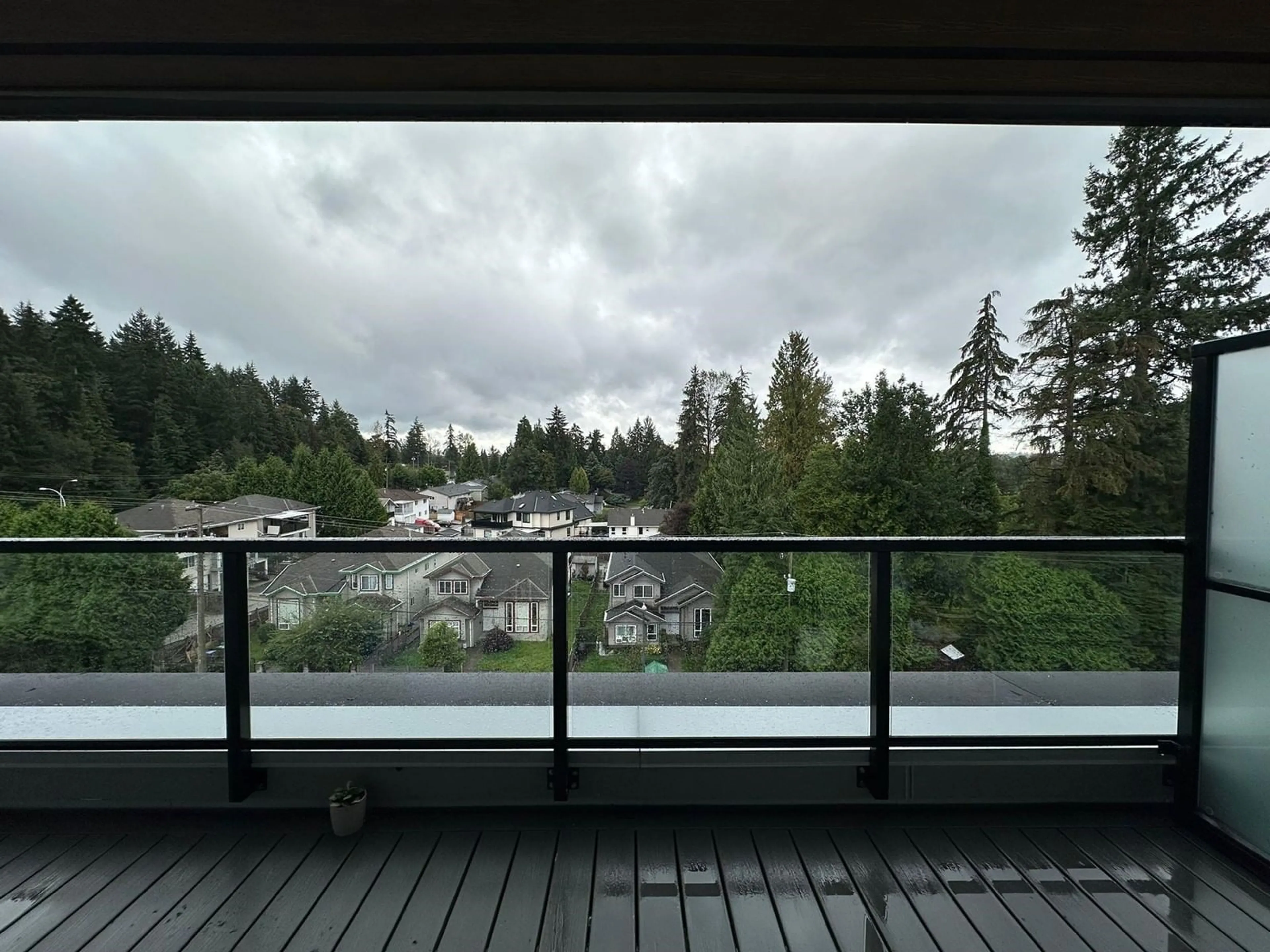 Balcony in the apartment, the view of lake or river for 601 13969 96 AVENUE, Surrey British Columbia V3T4M2