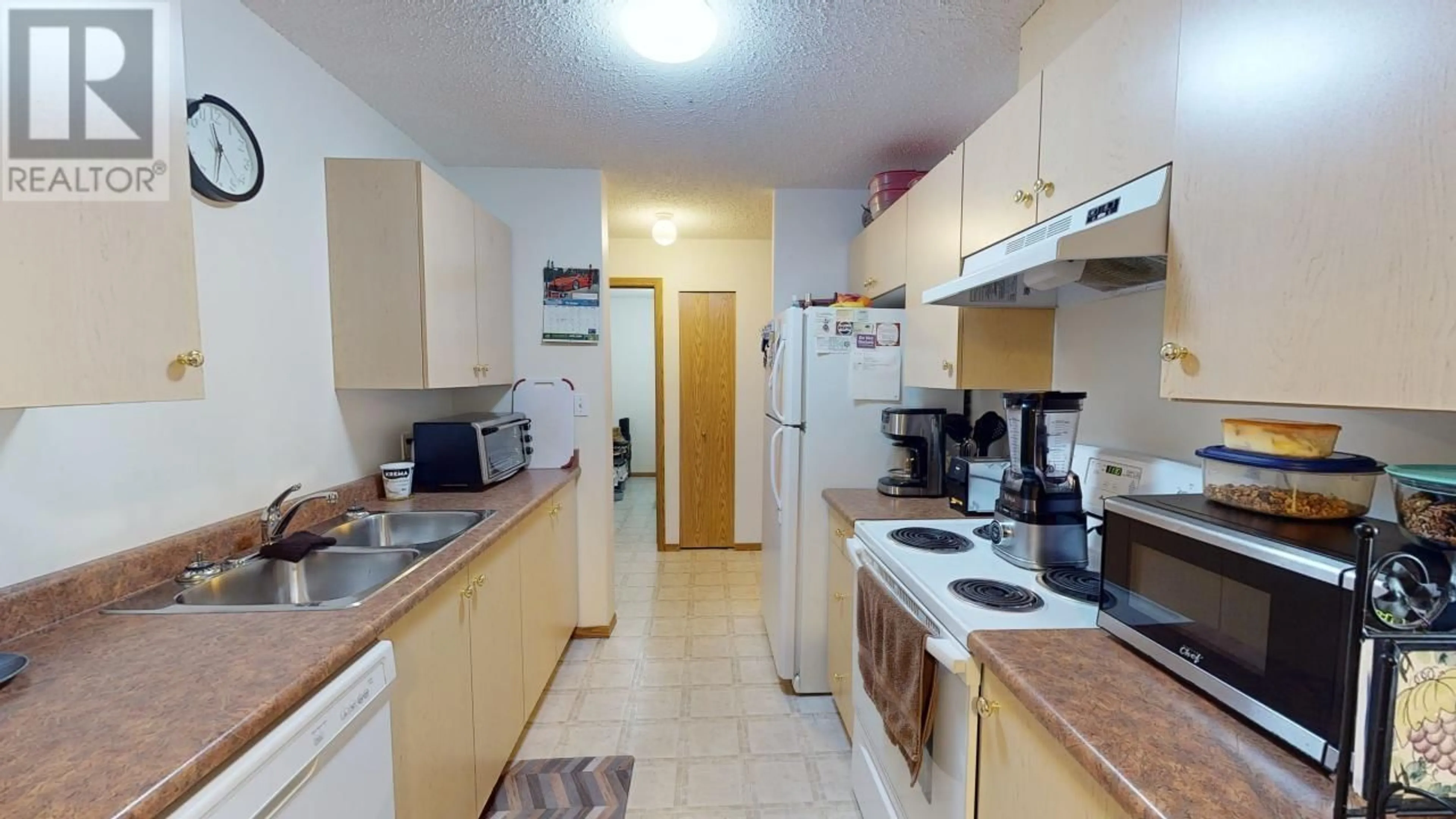 Standard kitchen, not visible floor, cottage for 206 8507 86 STREET, Fort St. John British Columbia V1J0E4