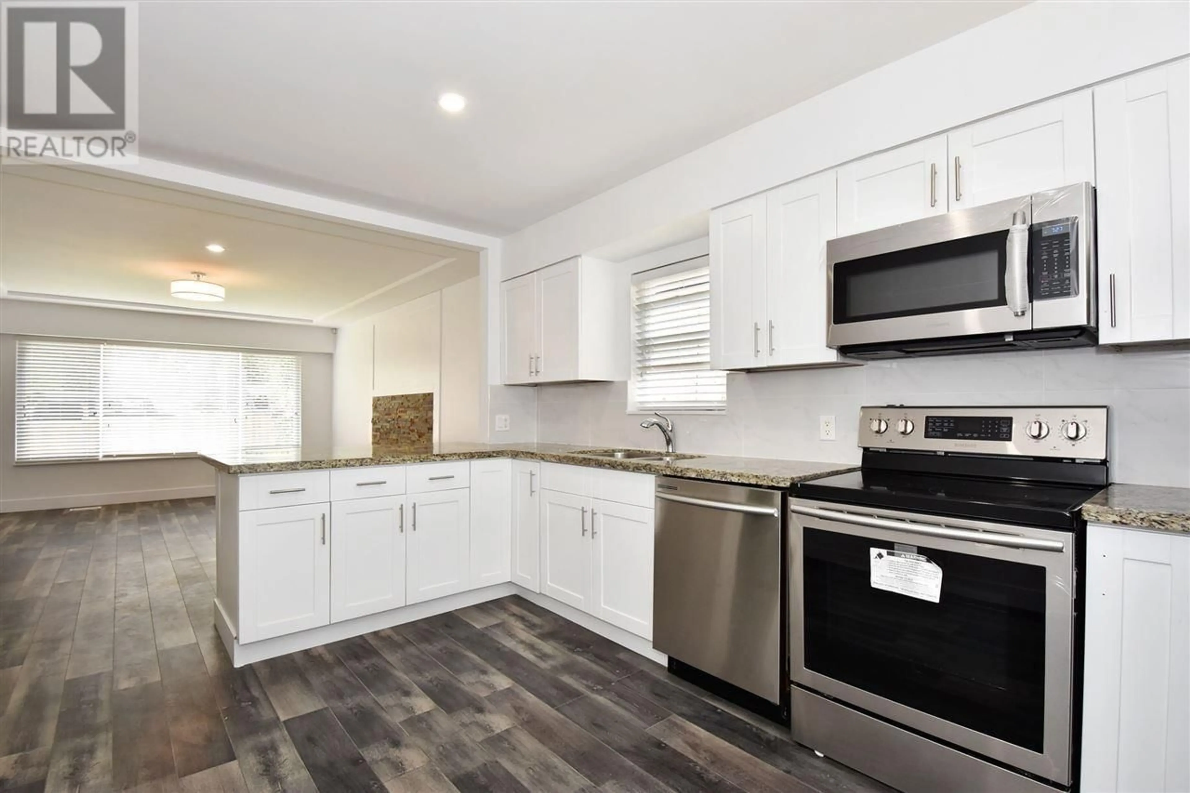 Open concept kitchen for 776 E 63RD AVENUE, Vancouver British Columbia V5X2K7