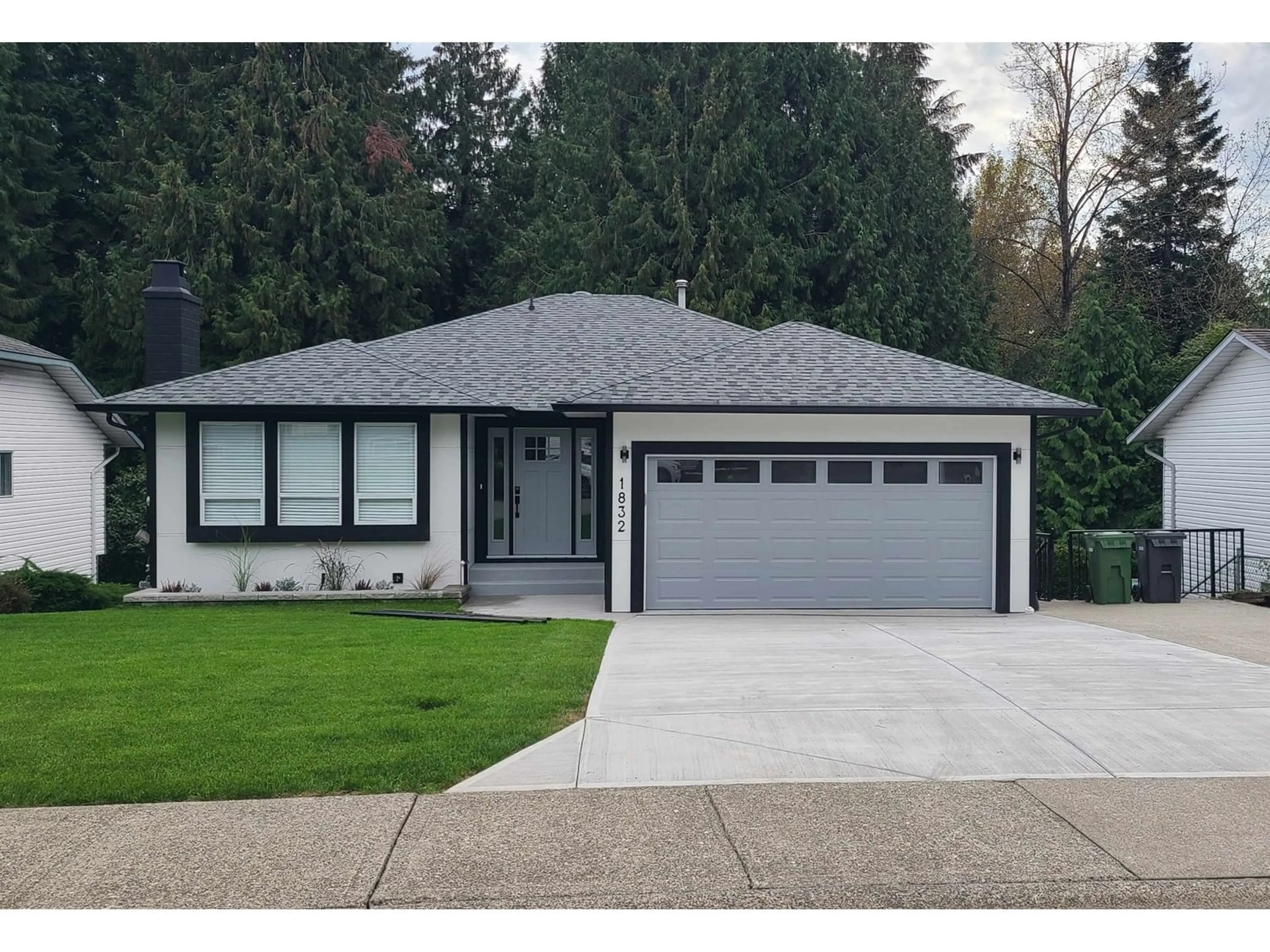 Frontside or backside of a home, cottage for 1832 DAHL CRESCENT, Abbotsford British Columbia V2S6V4