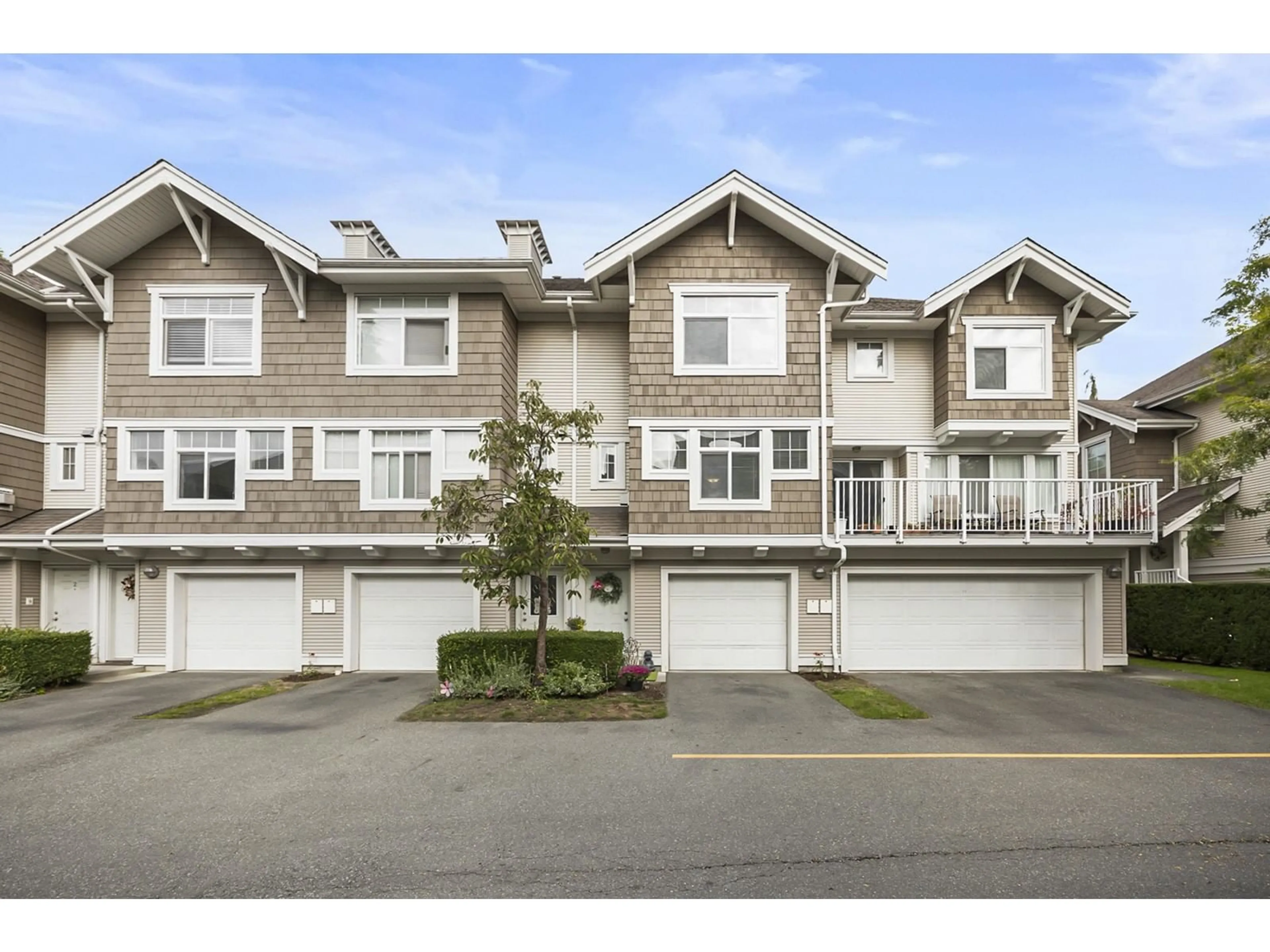 A pic from exterior of the house or condo for 5 20771 DUNCAN WAY, Langley British Columbia V3A9L4