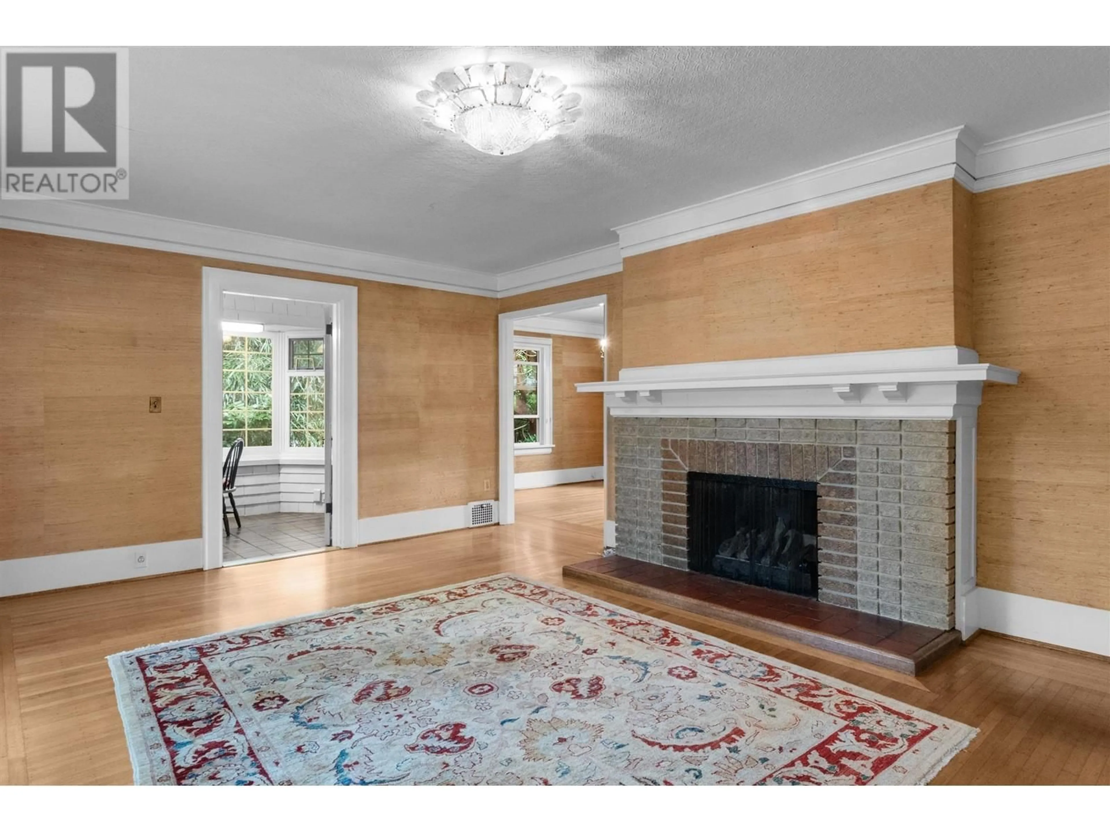 Indoor foyer, wood floors for 4637 ANGUS DRIVE, Vancouver British Columbia V6J4J4