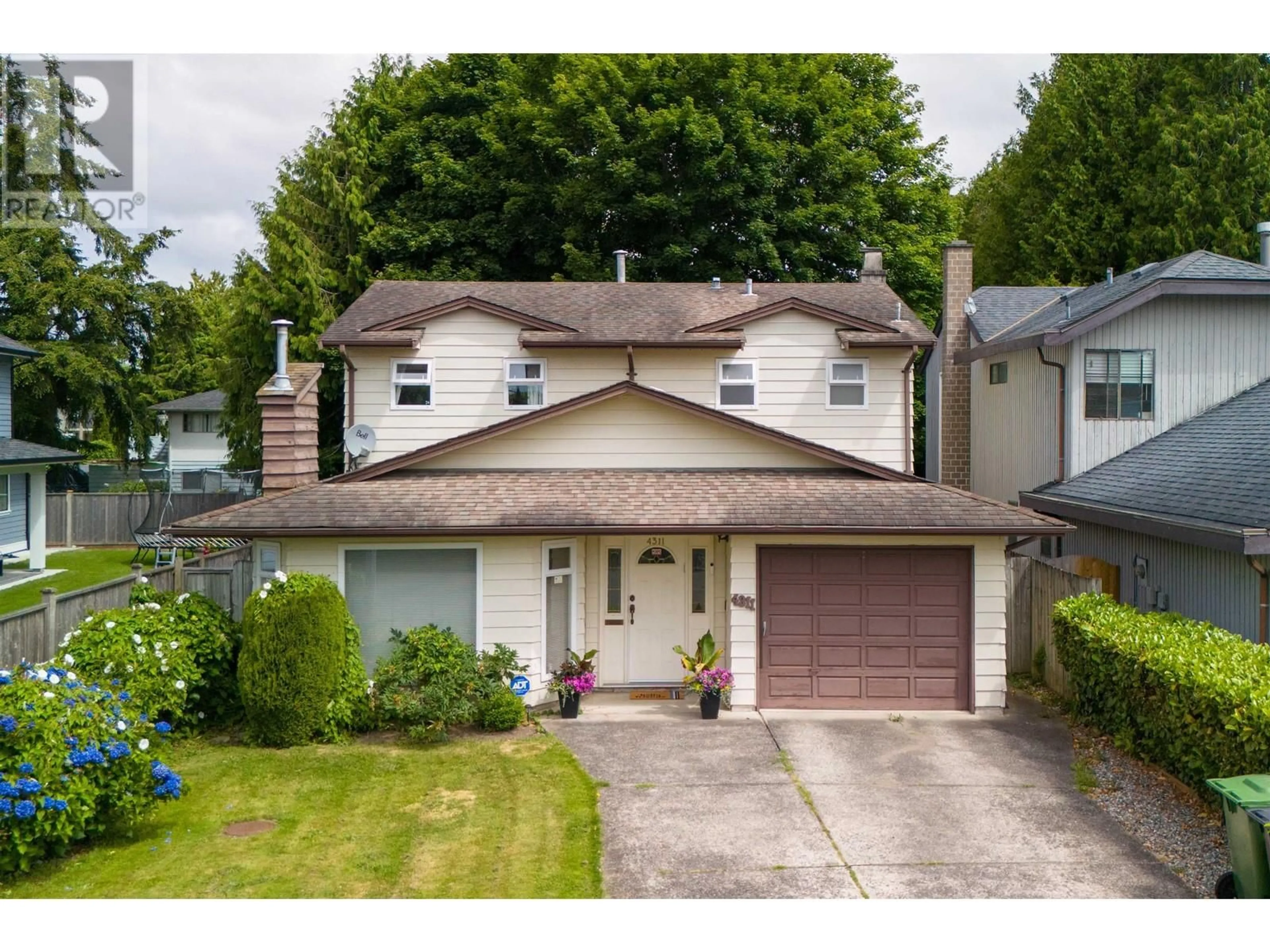 Frontside or backside of a home, the street view for 4311 TIFFIN CRESCENT, Richmond British Columbia V7C4X7