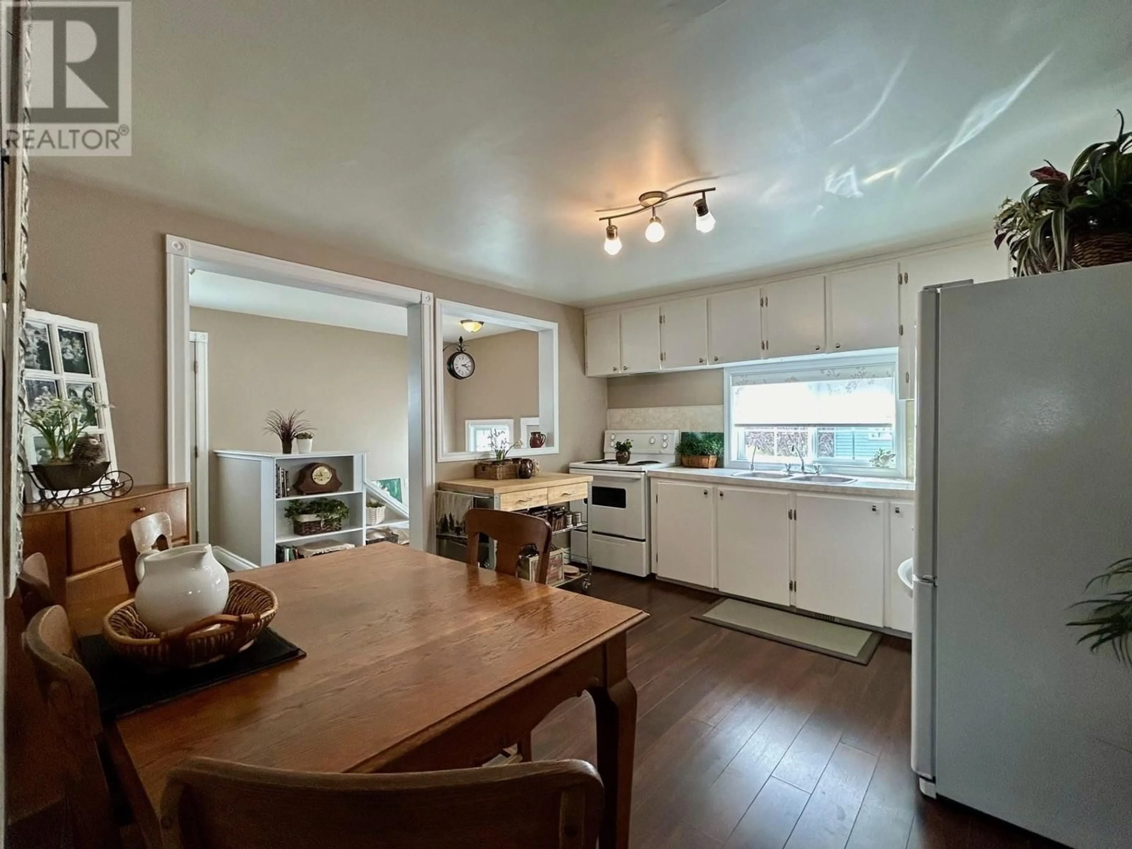 Dining room, wood floors, cottage for 5604 49 STREET, Fort Nelson British Columbia V0C1R0