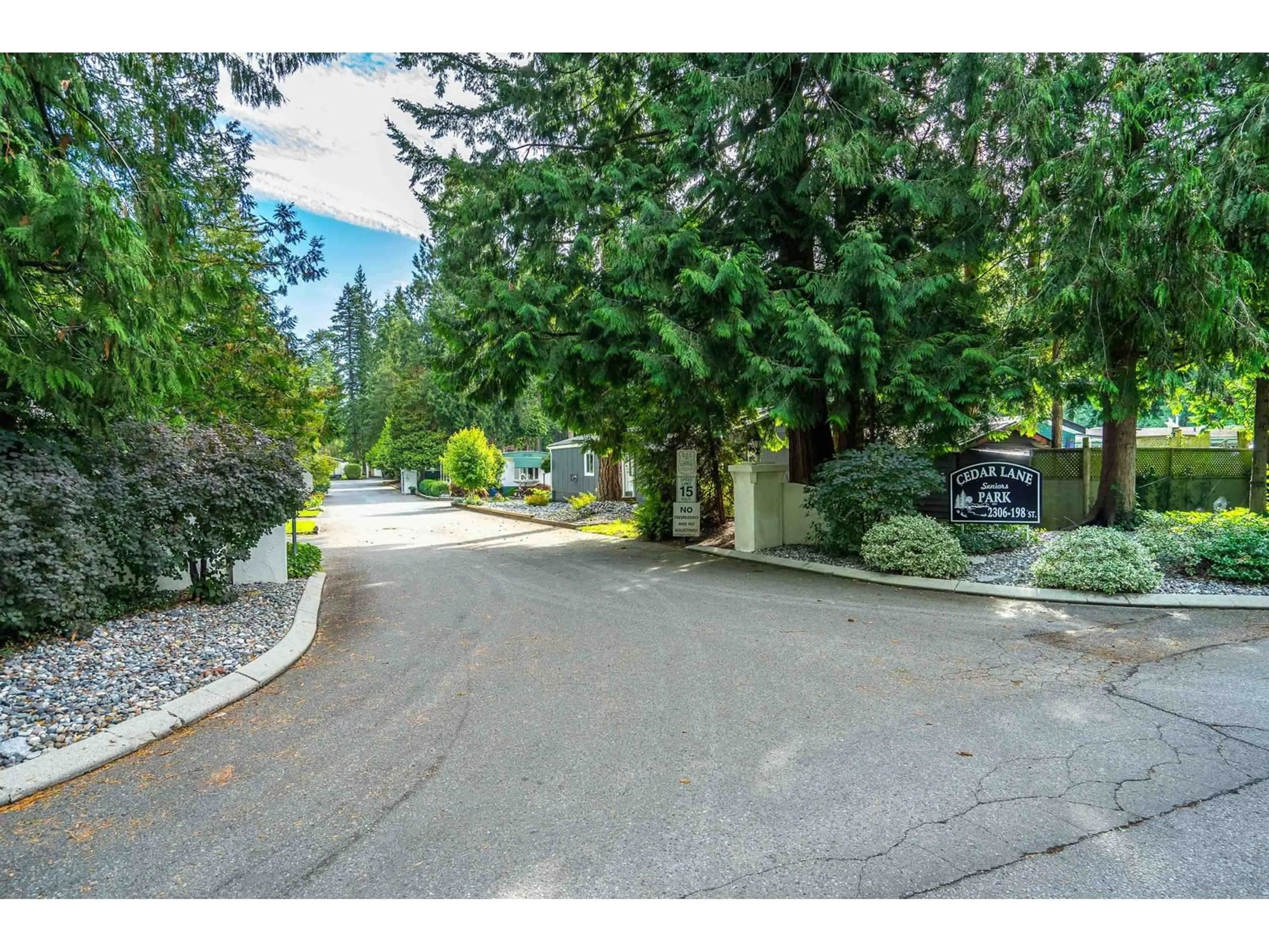 Street view for 17 2306 198 STREET, Langley British Columbia V2Z1Y9