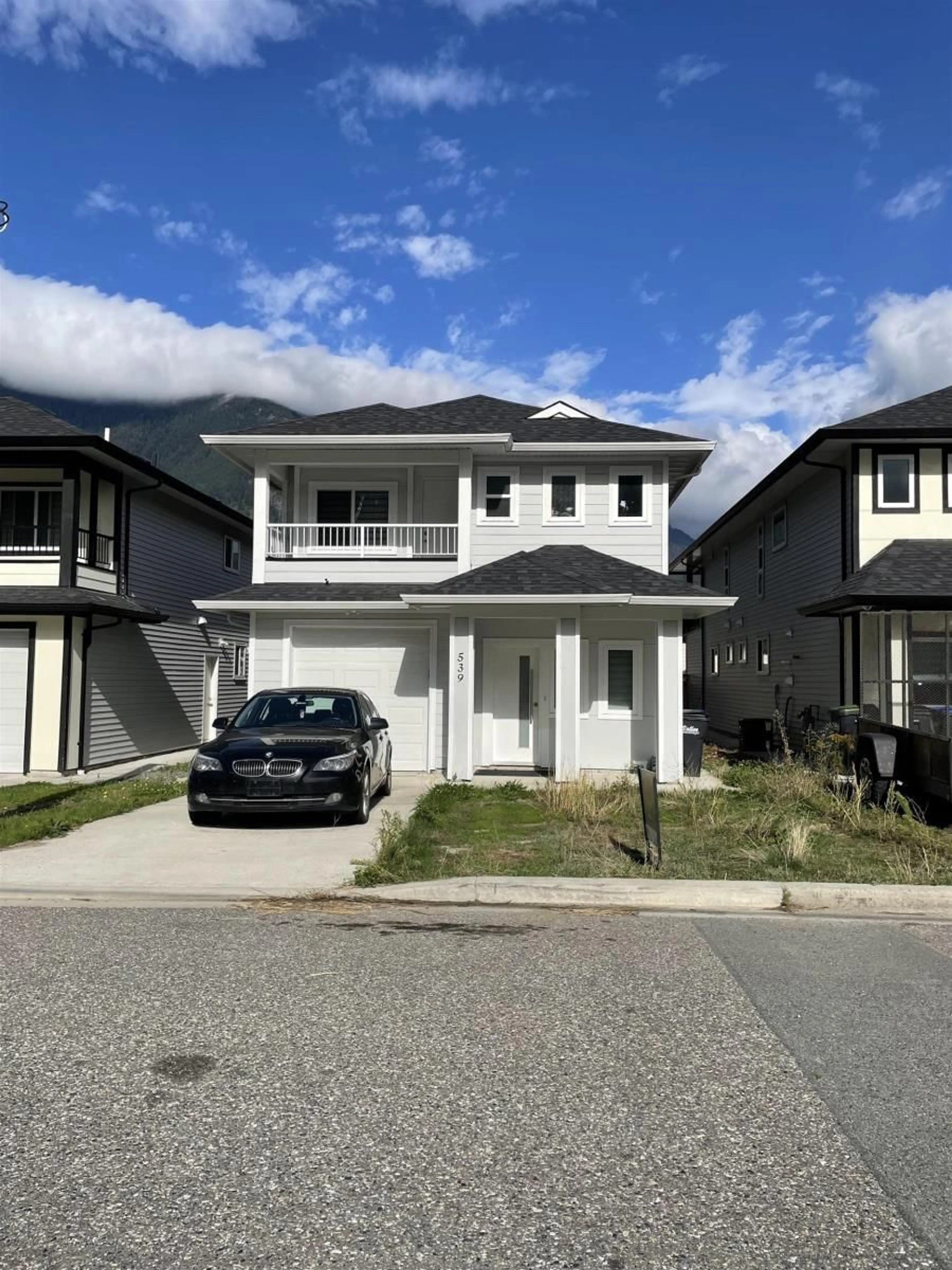 Frontside or backside of a home, the street view for 539 DOUGLAS STREET, Hope British Columbia V0X1L0