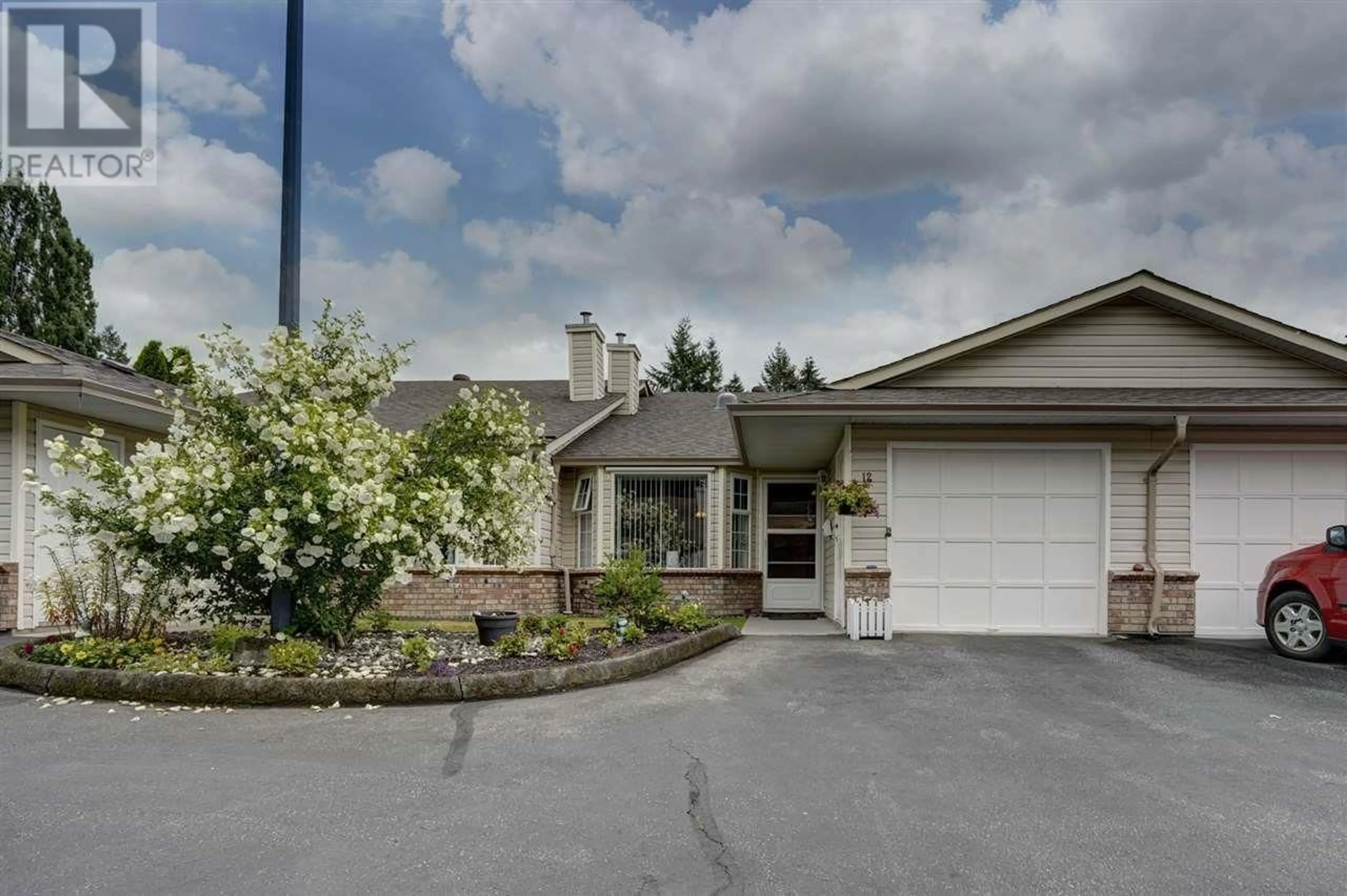 Unknown for 12 - 12049 217 STREET, Maple Ridge British Columbia V2X0M8