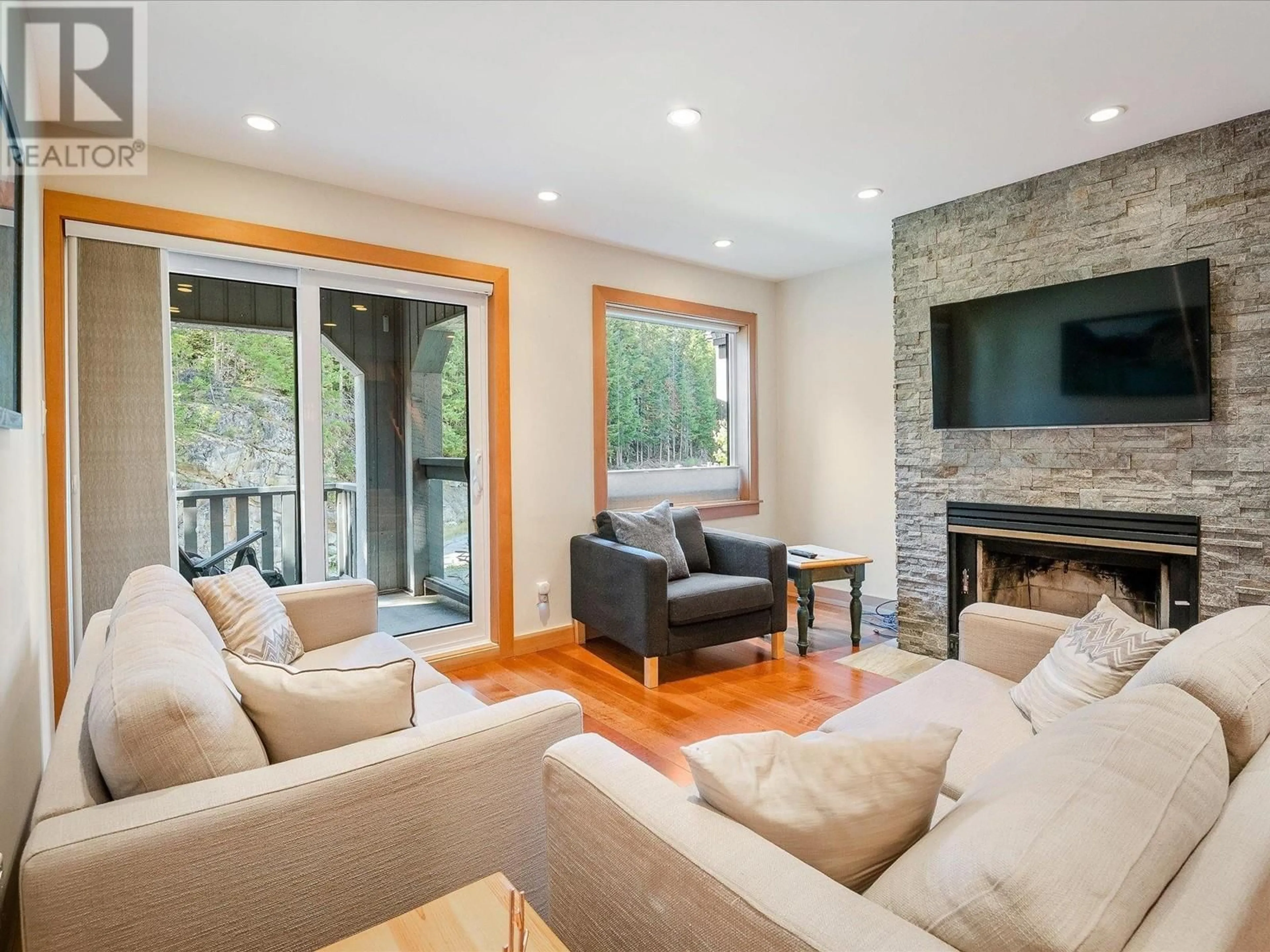 Living room, wood floors for 11 2556 SNOWRIDGE CRESCENT, Whistler British Columbia V8E0A6