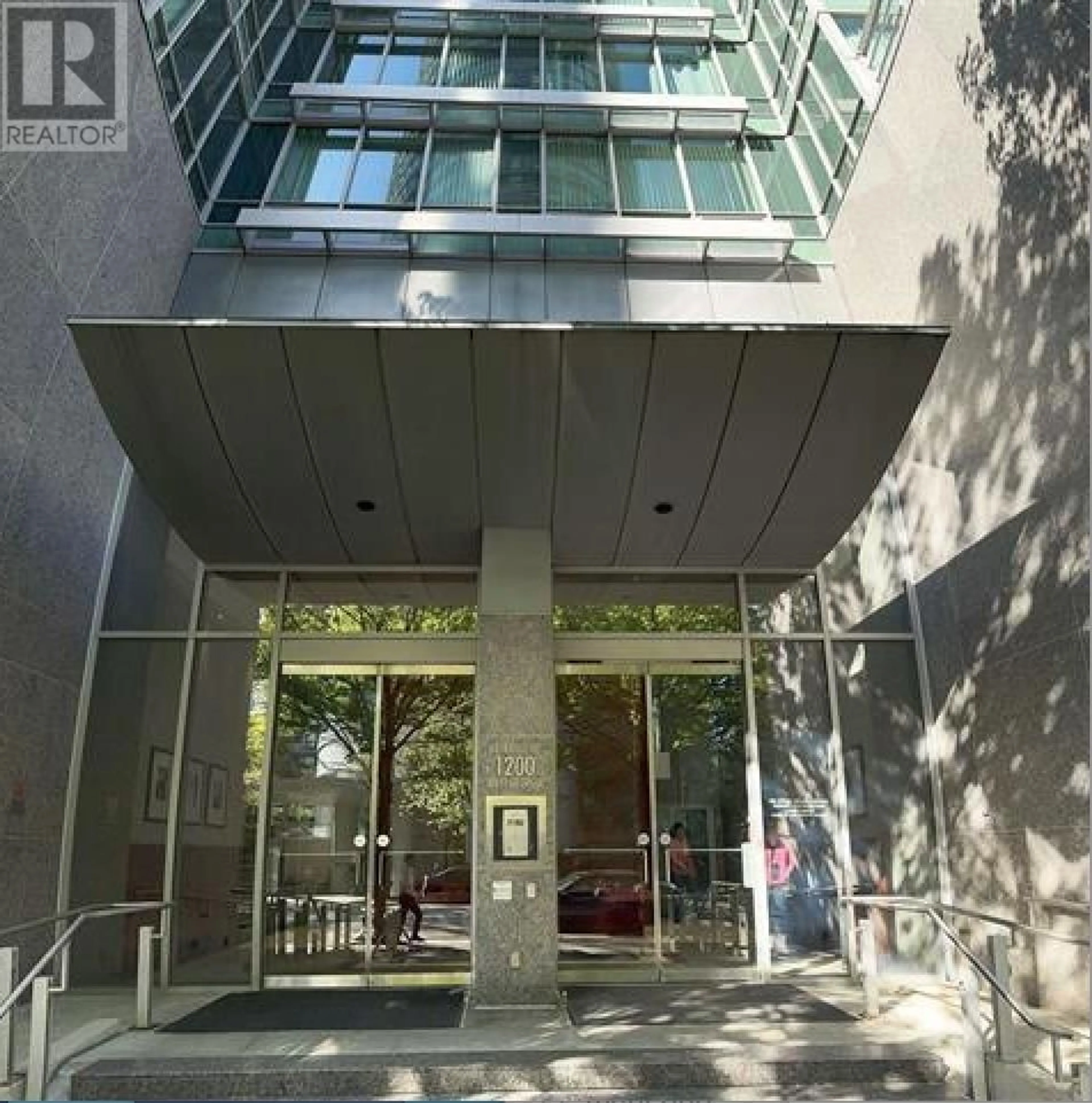 Indoor foyer, unknown floor for 2605 1200 W GEORGIA STREET, Vancouver British Columbia V6E4R2