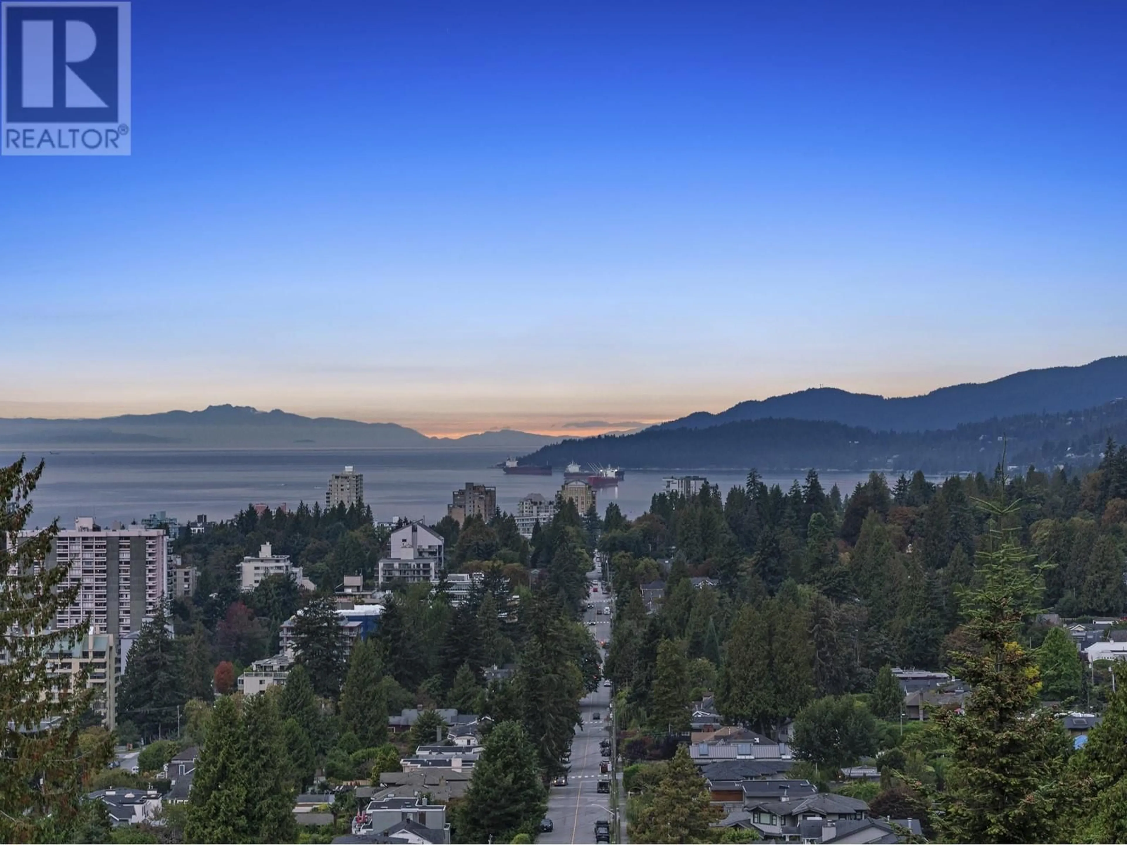 A pic from exterior of the house or condo, the view of mountain for 803 BRAESIDE STREET, West Vancouver British Columbia V7T2K7