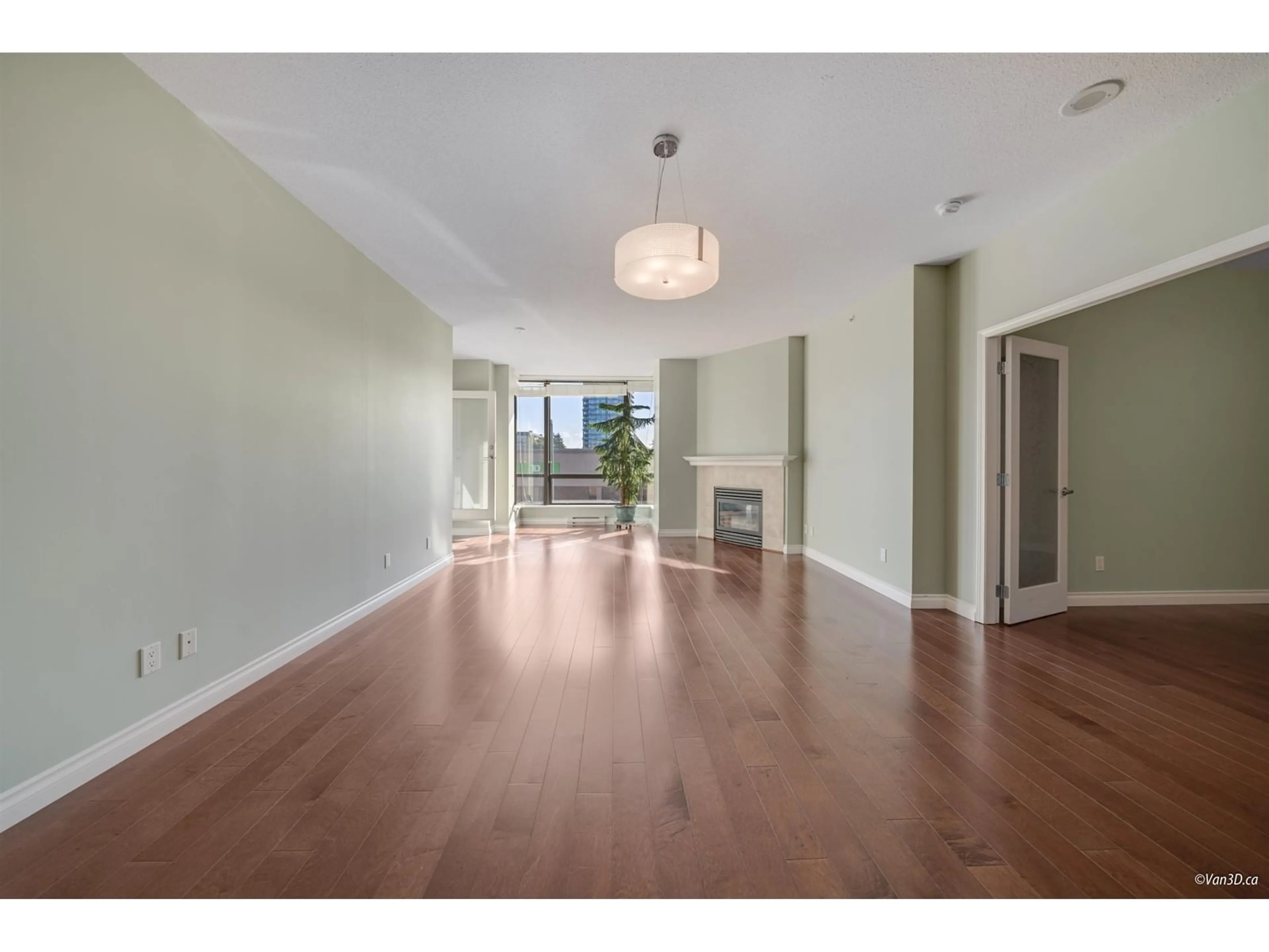 A pic of a room, wood floors for 206 1581 FOSTER STREET, White Rock British Columbia V4B5M1