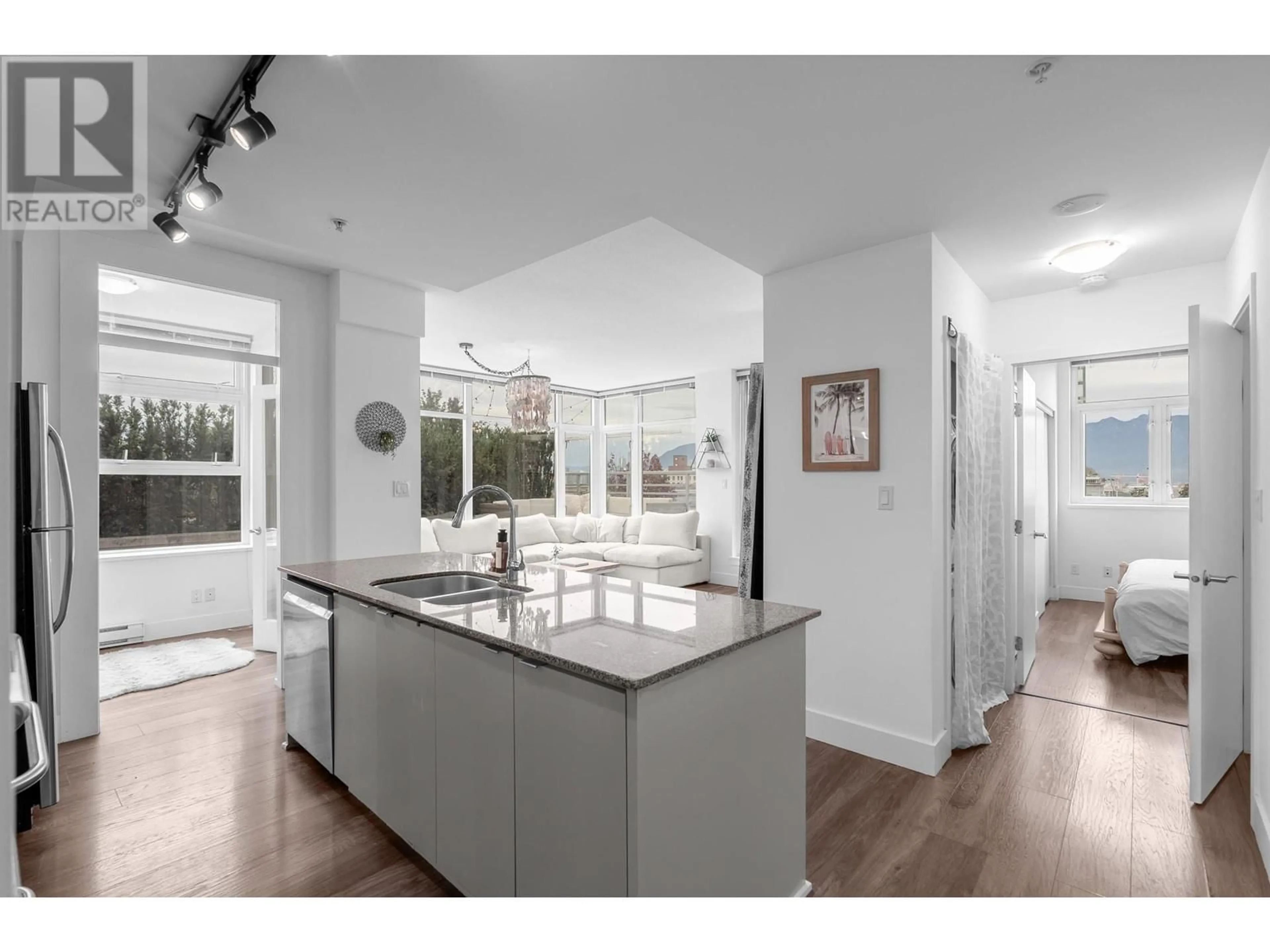 Open concept kitchen for 404 298 E 11TH AVENUE, Vancouver British Columbia V5T0A2