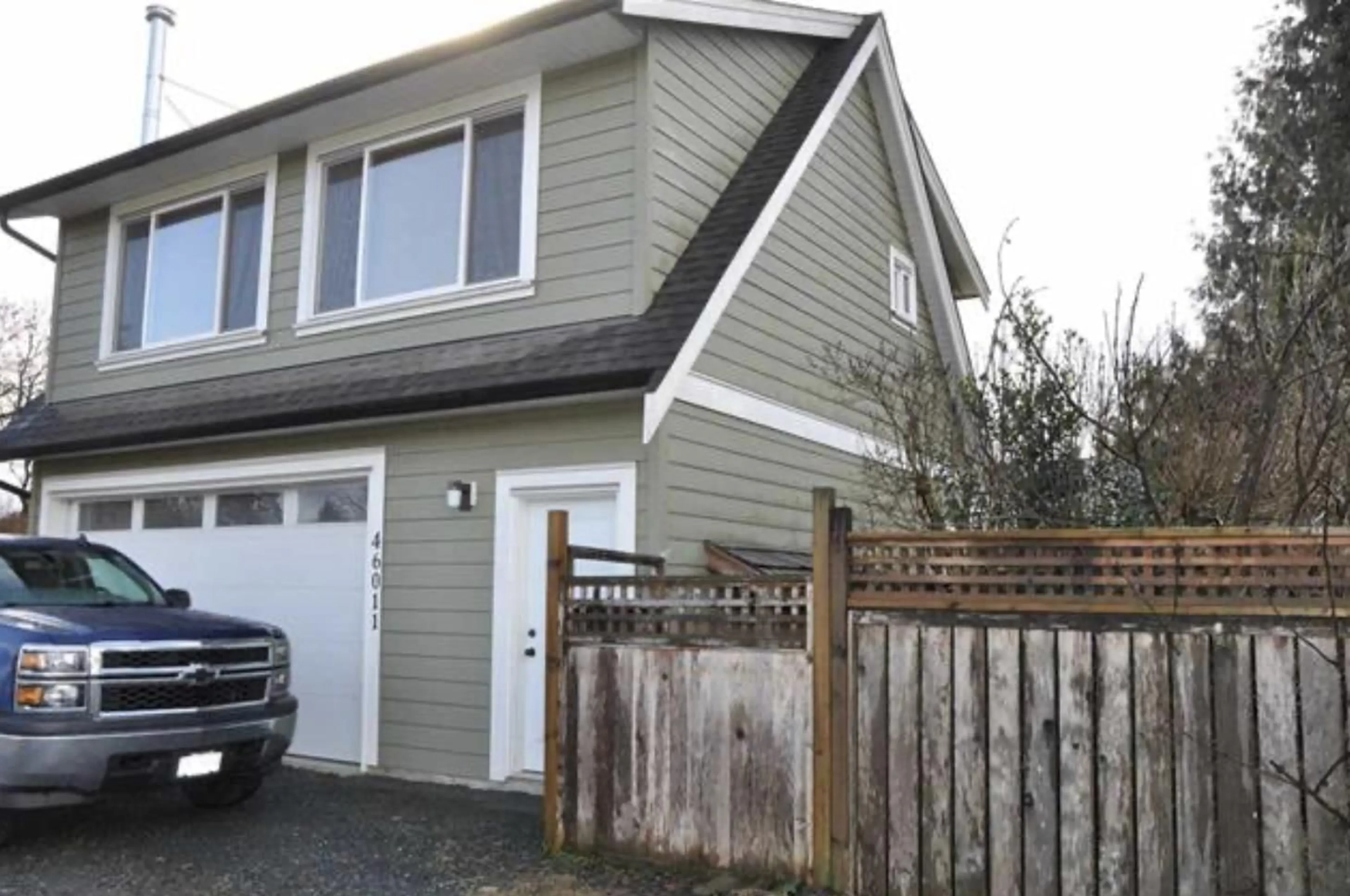 A pic from exterior of the house or condo, cottage for 46011 RIVERSIDE DRIVE, Chilliwack British Columbia V2P3K7