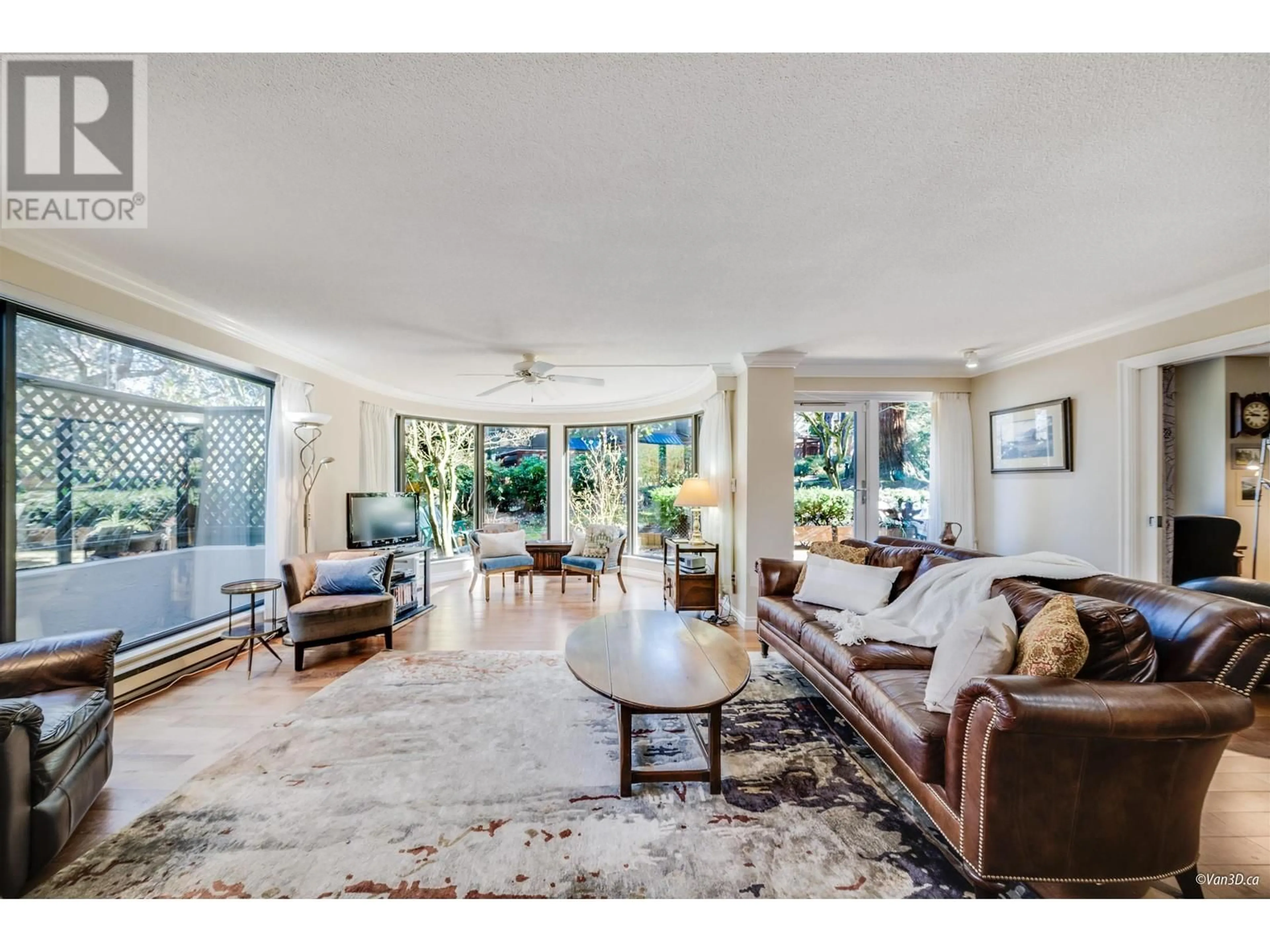 Living room, wood floors for 16 1425 LAMEY'S MILL ROAD, Vancouver British Columbia V6H3W2