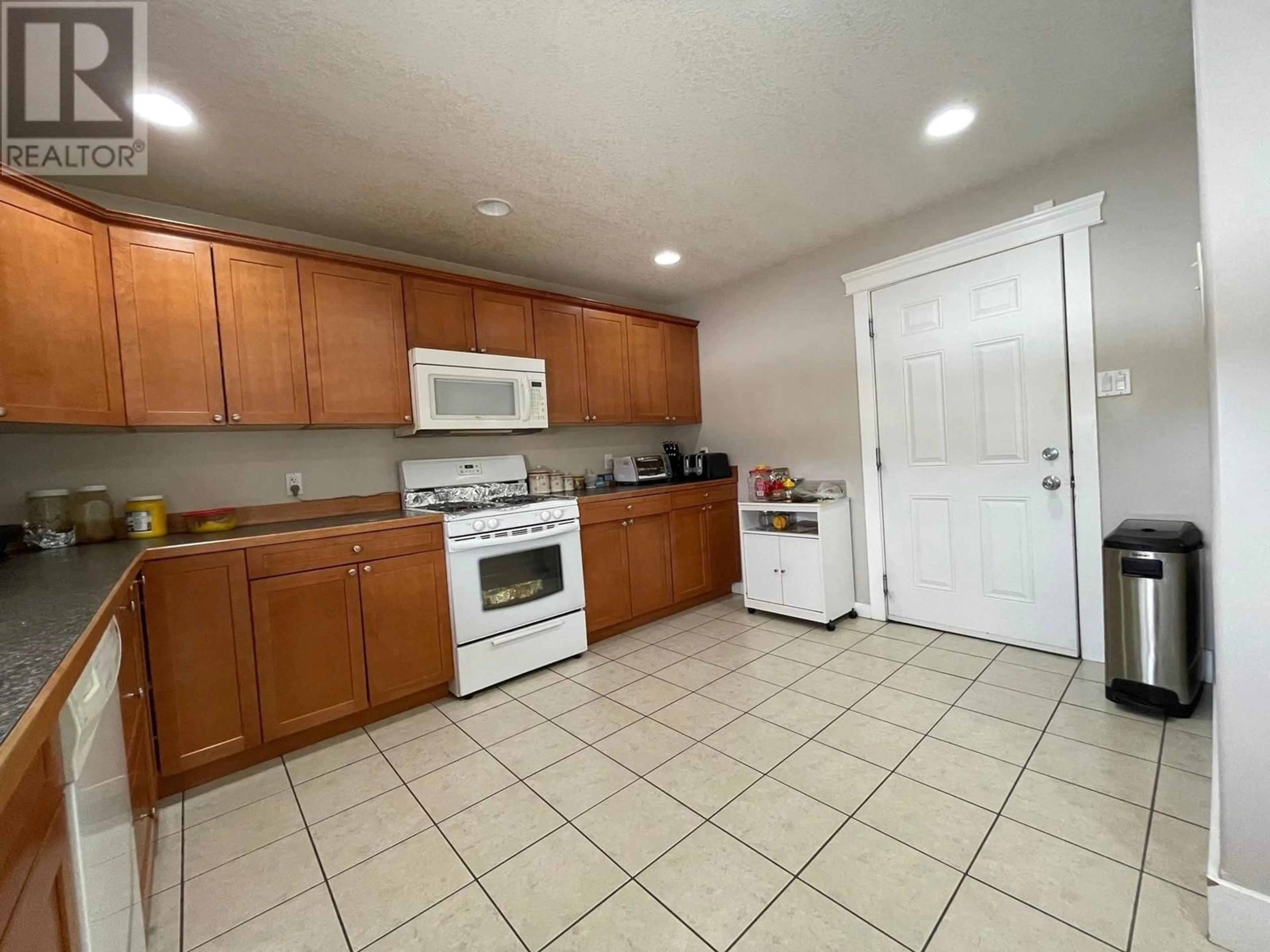 Standard kitchen, ceramic/tile floor for 5008 46 STREET, Fort Nelson British Columbia V0C1R0