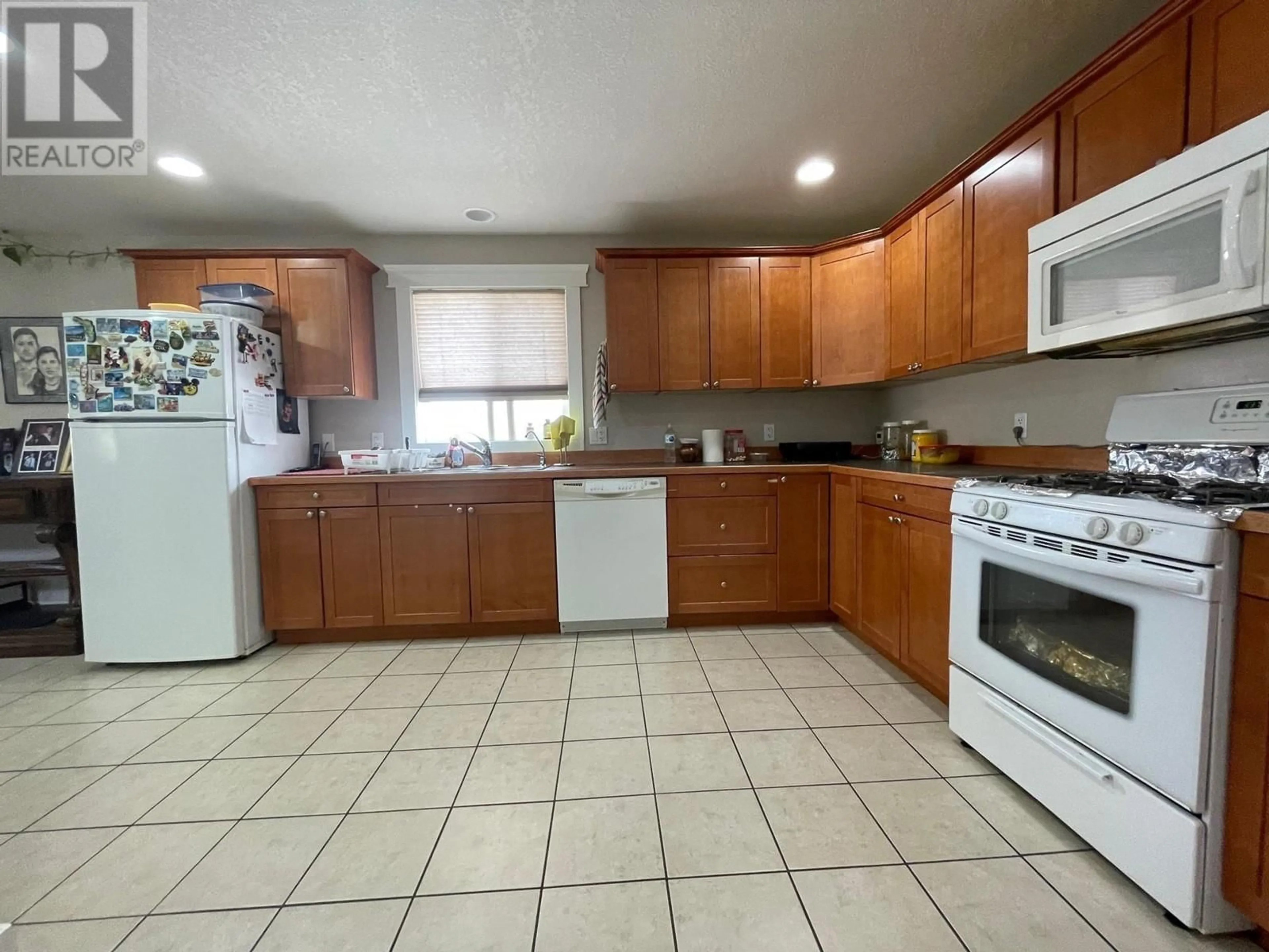 Standard kitchen, ceramic/tile floor for 5008 46 STREET, Fort Nelson British Columbia V0C1R0