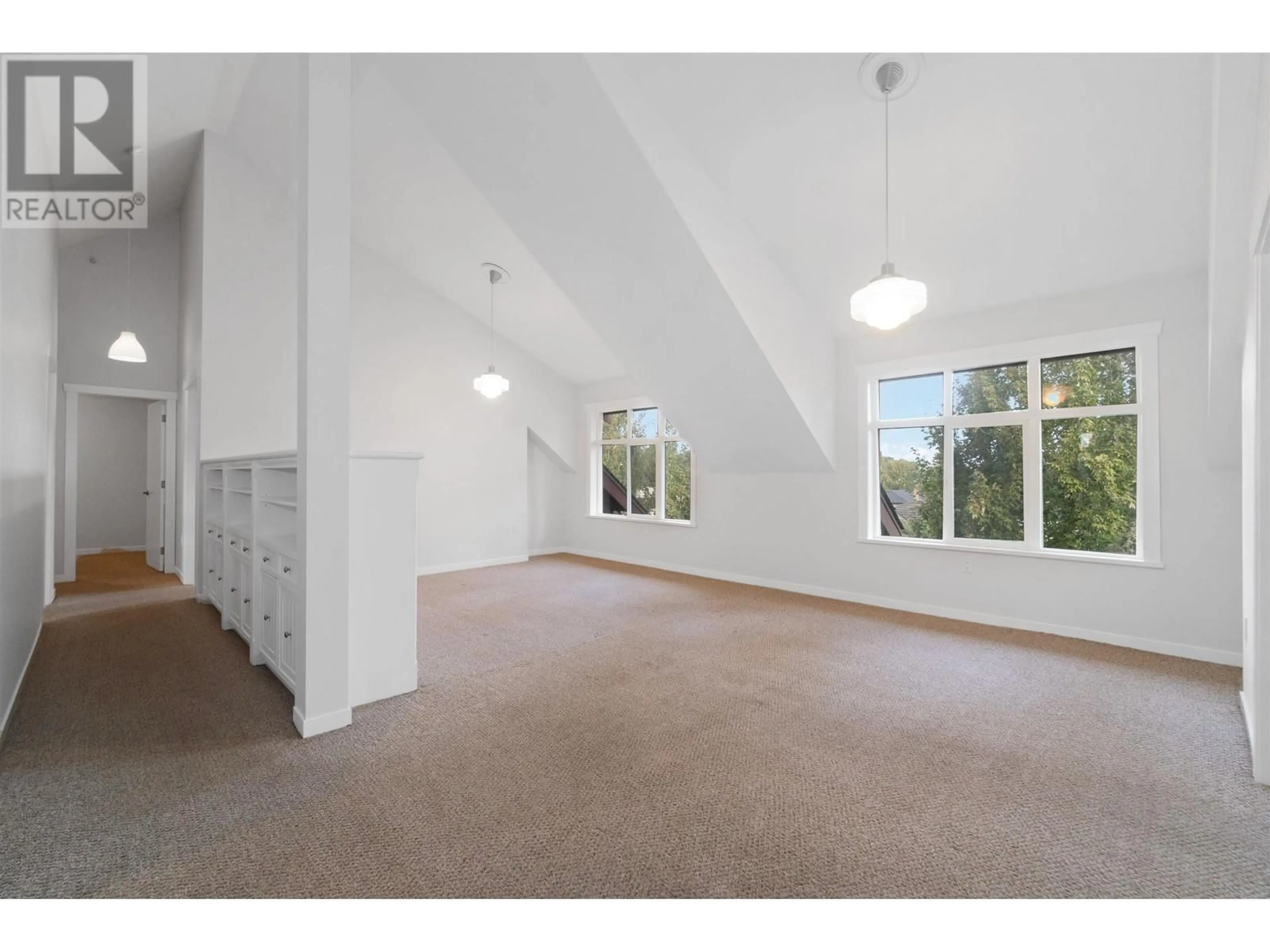 Other indoor space, not visible floor for 401 4272 ALBERT STREET, Burnaby British Columbia V5C2E8