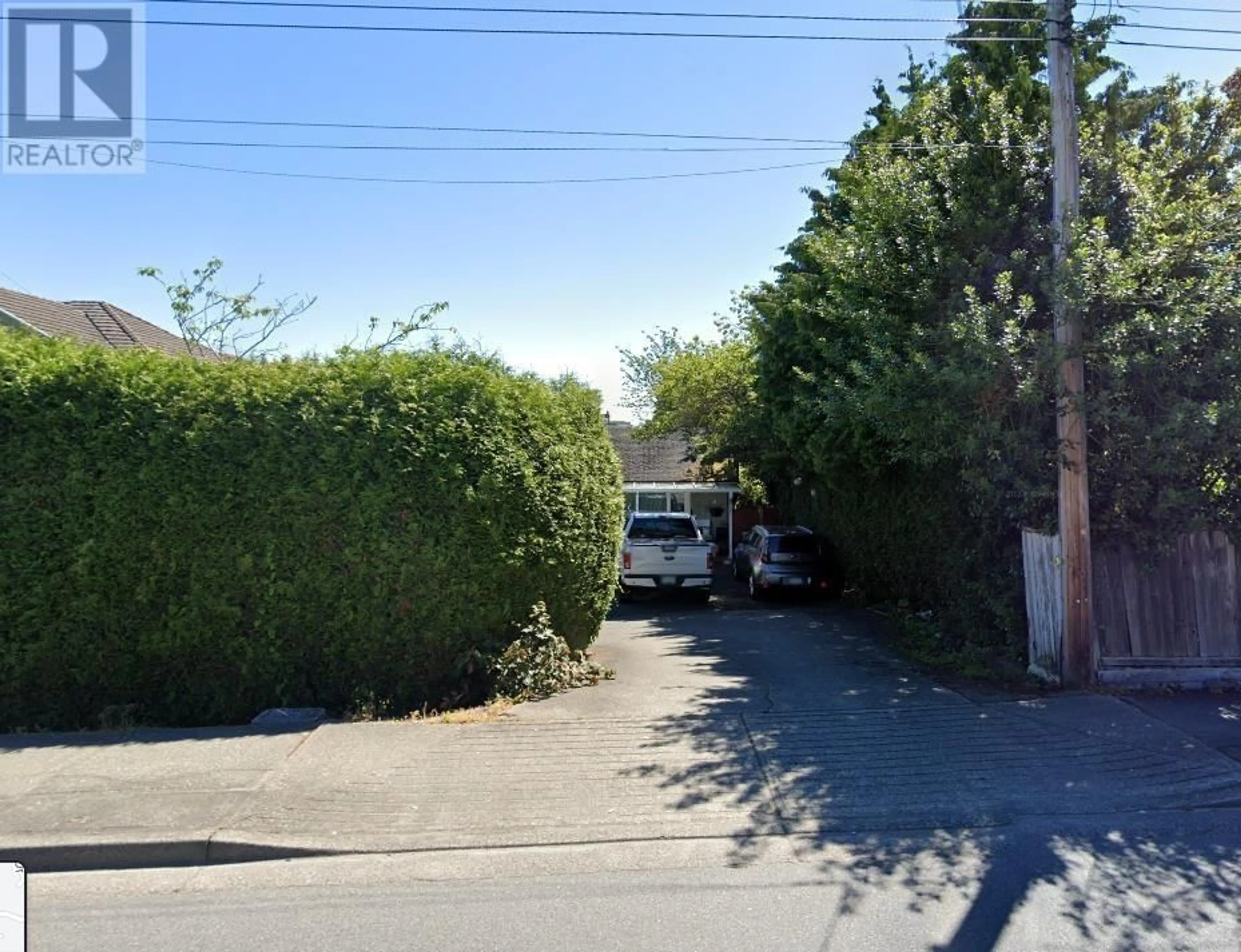 A pic from outside/outdoor area/front of a property/back of a property/a pic from drone, street for 7760 NO. 1 ROAD, Richmond British Columbia V7C1T6