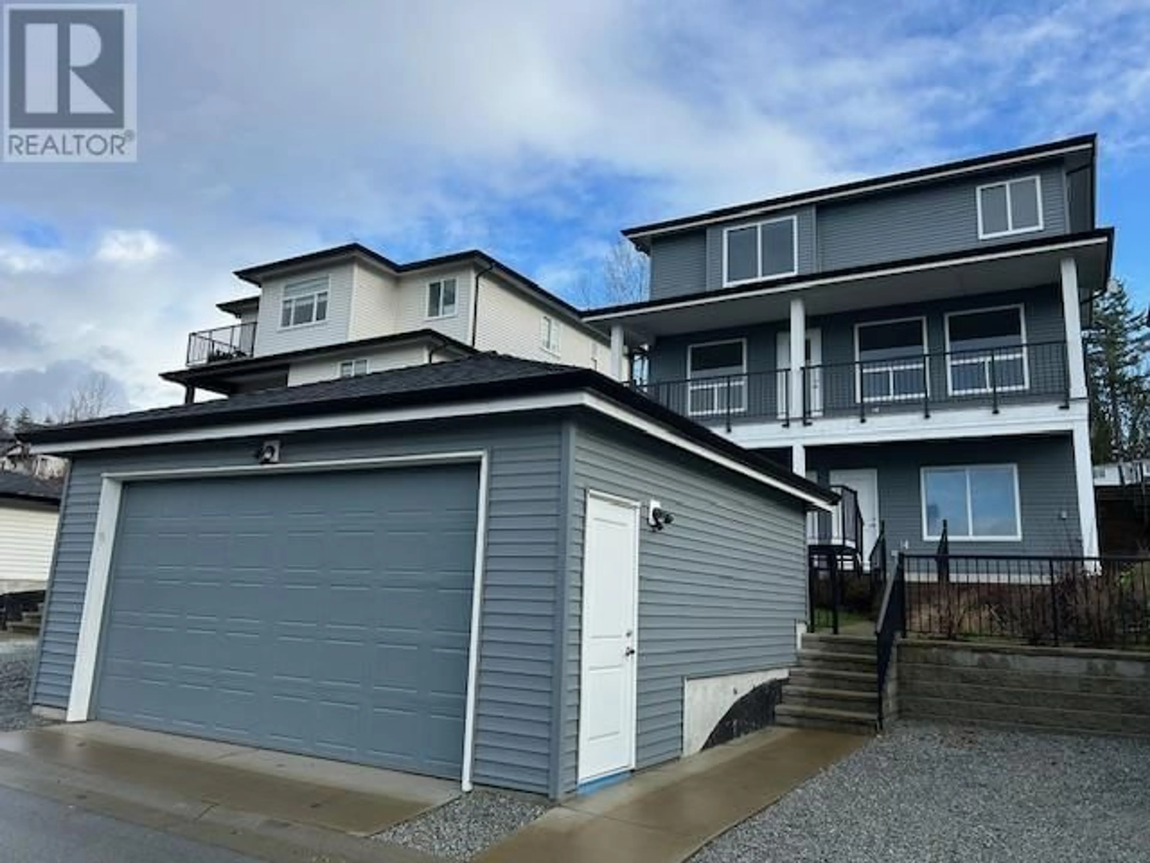 Home with vinyl exterior material, street for 13633 232A STREET, Maple Ridge British Columbia V4R0H1