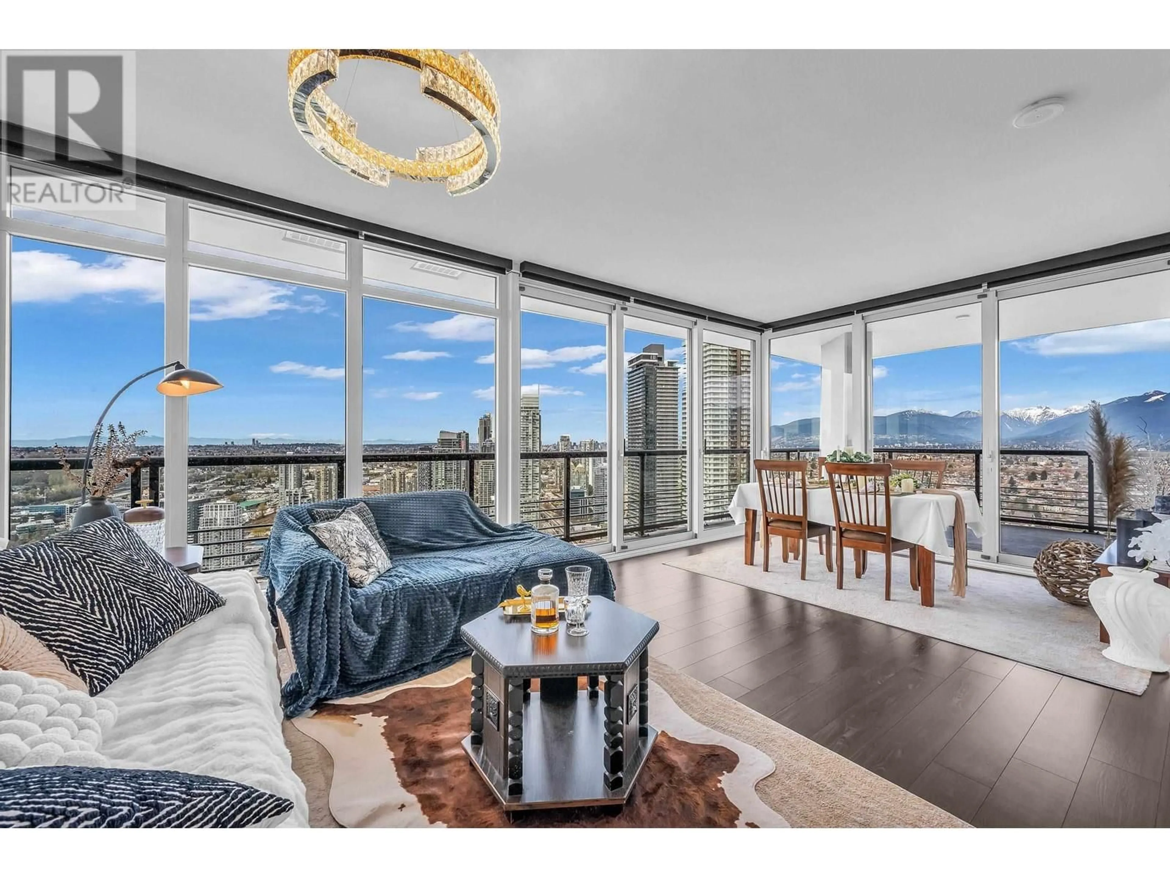 Living room with furniture, unknown for 4202 - 4720 LOUGHEED HIGHWAY, Burnaby British Columbia V5C0M8