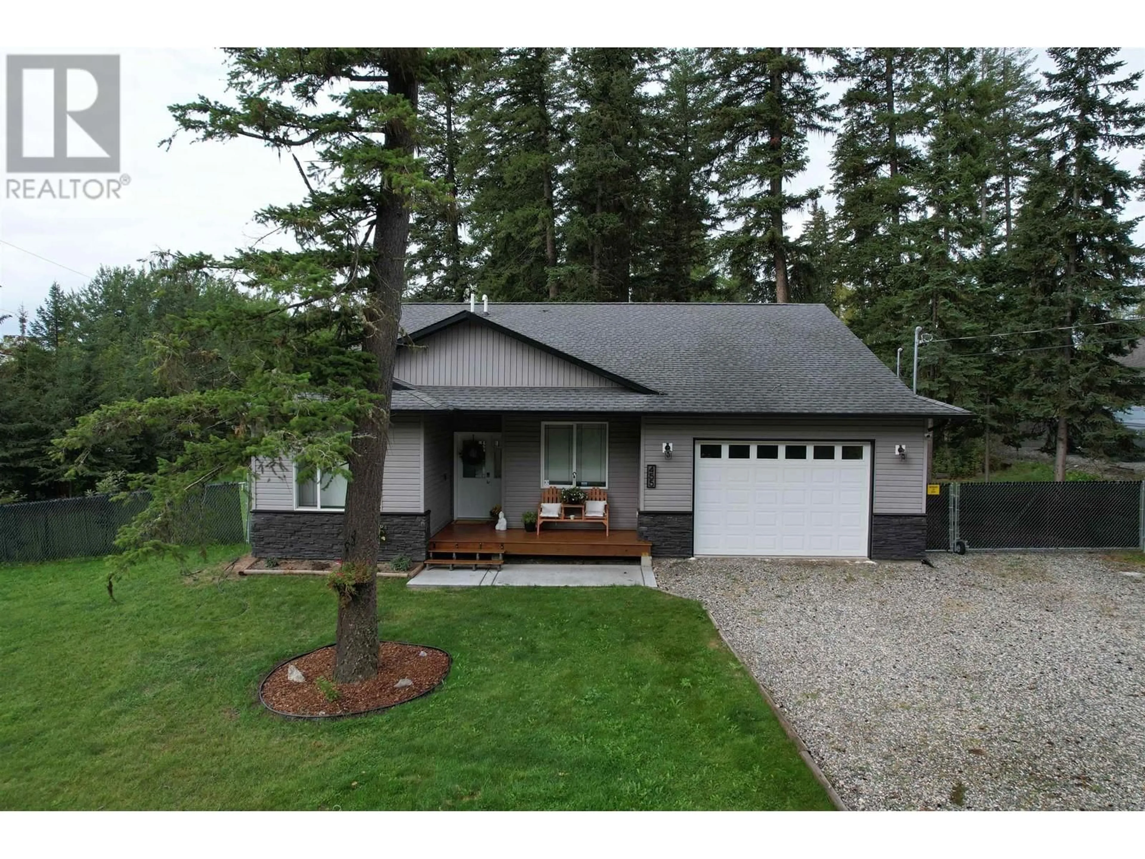 Cottage for 455 REDDEN ROAD, Quesnel British Columbia V2J5G6