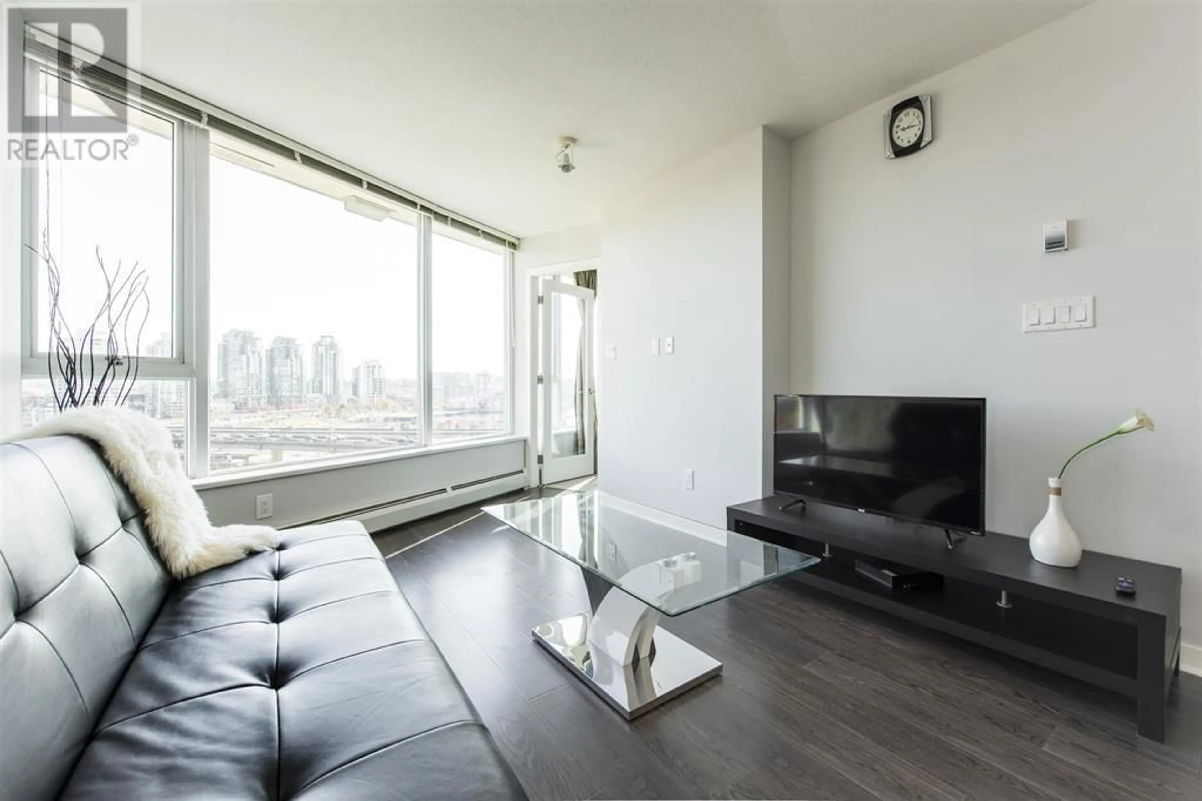 Living room, wood floors for 1110 688 ABBOTT STREET, Vancouver British Columbia V6B0B9