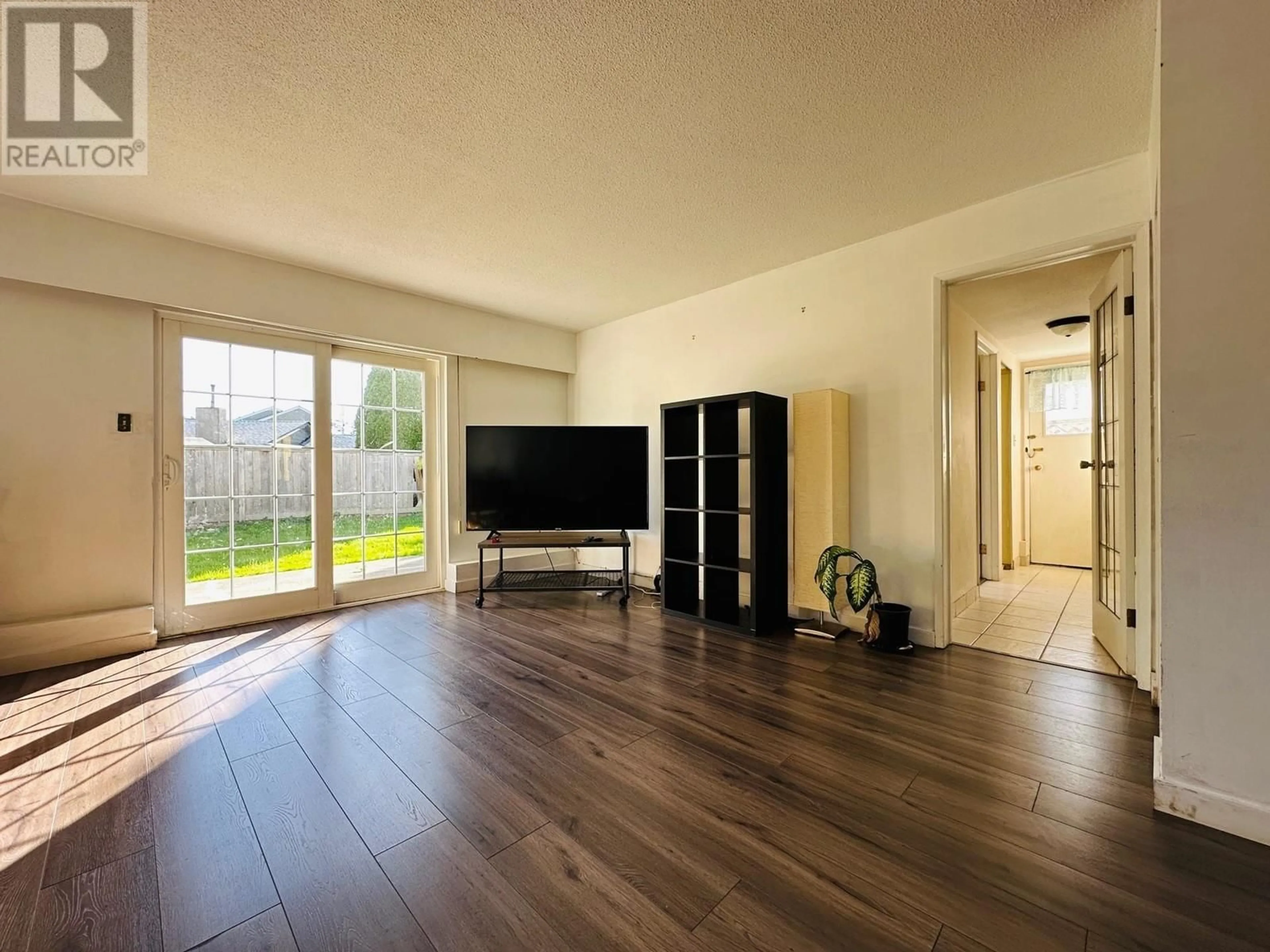 A pic of a room for 8680 CITADEL CRESCENT, Richmond British Columbia V7C4T3