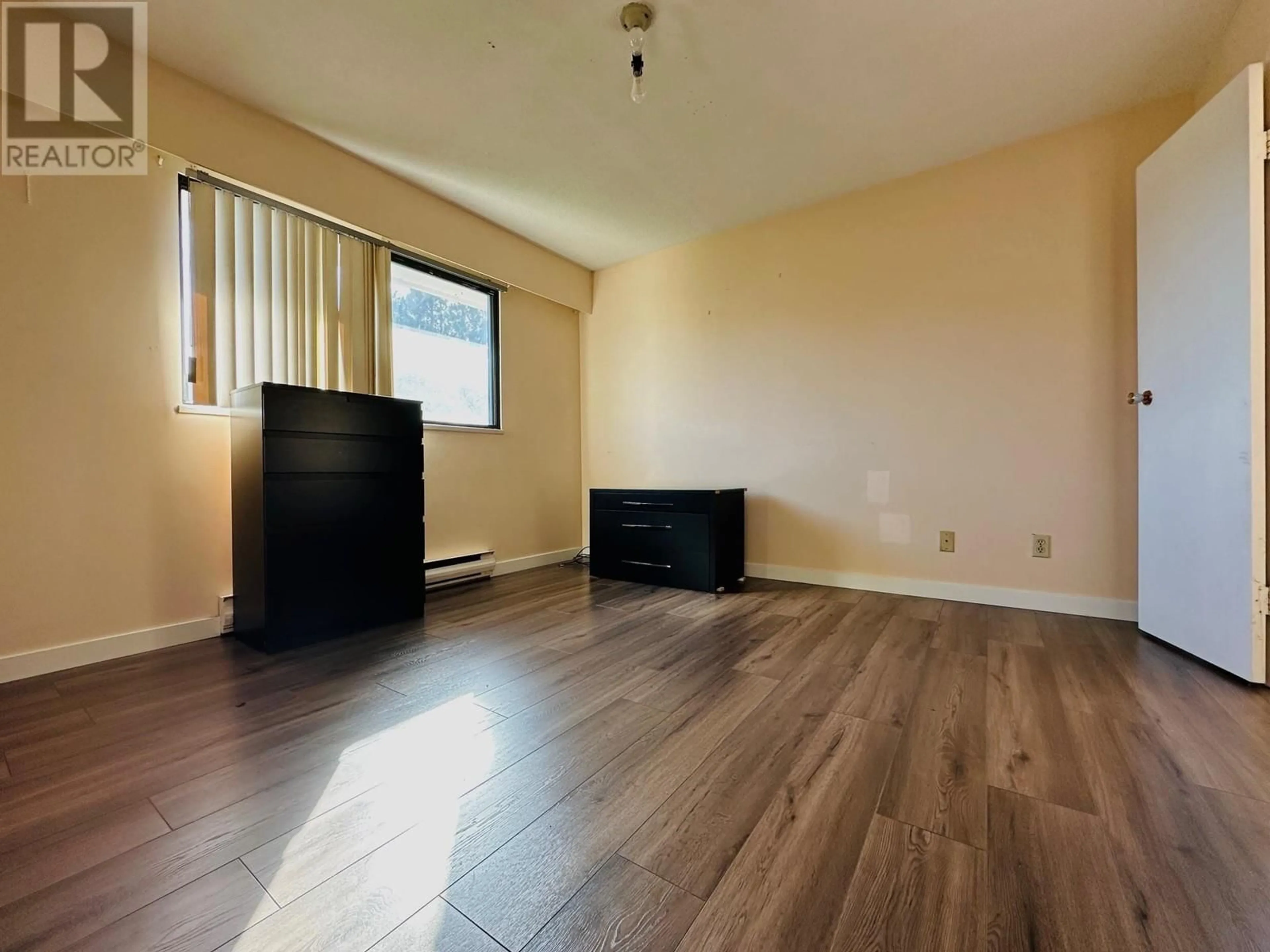 A pic of a room for 8680 CITADEL CRESCENT, Richmond British Columbia V7C4T3