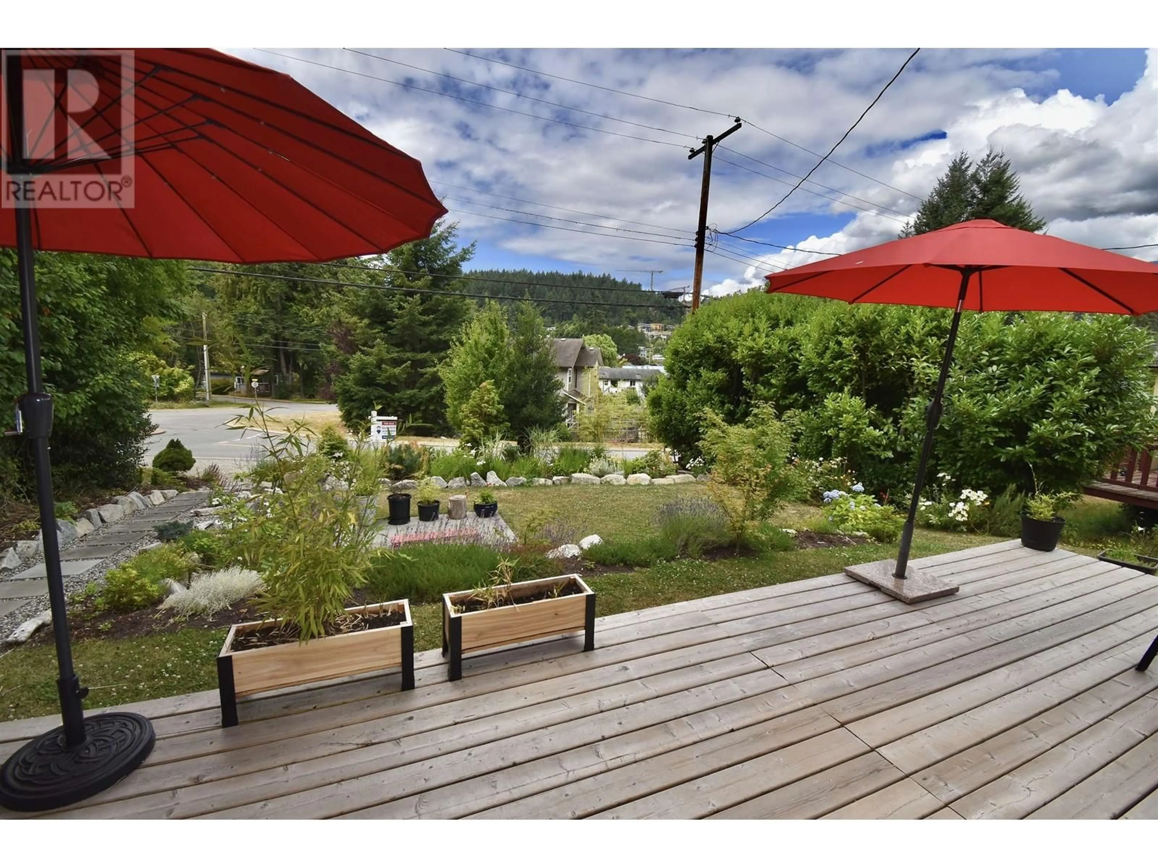 Patio, the fenced backyard for 350 HEADLANDS ROAD, Gibsons British Columbia V0N1V8