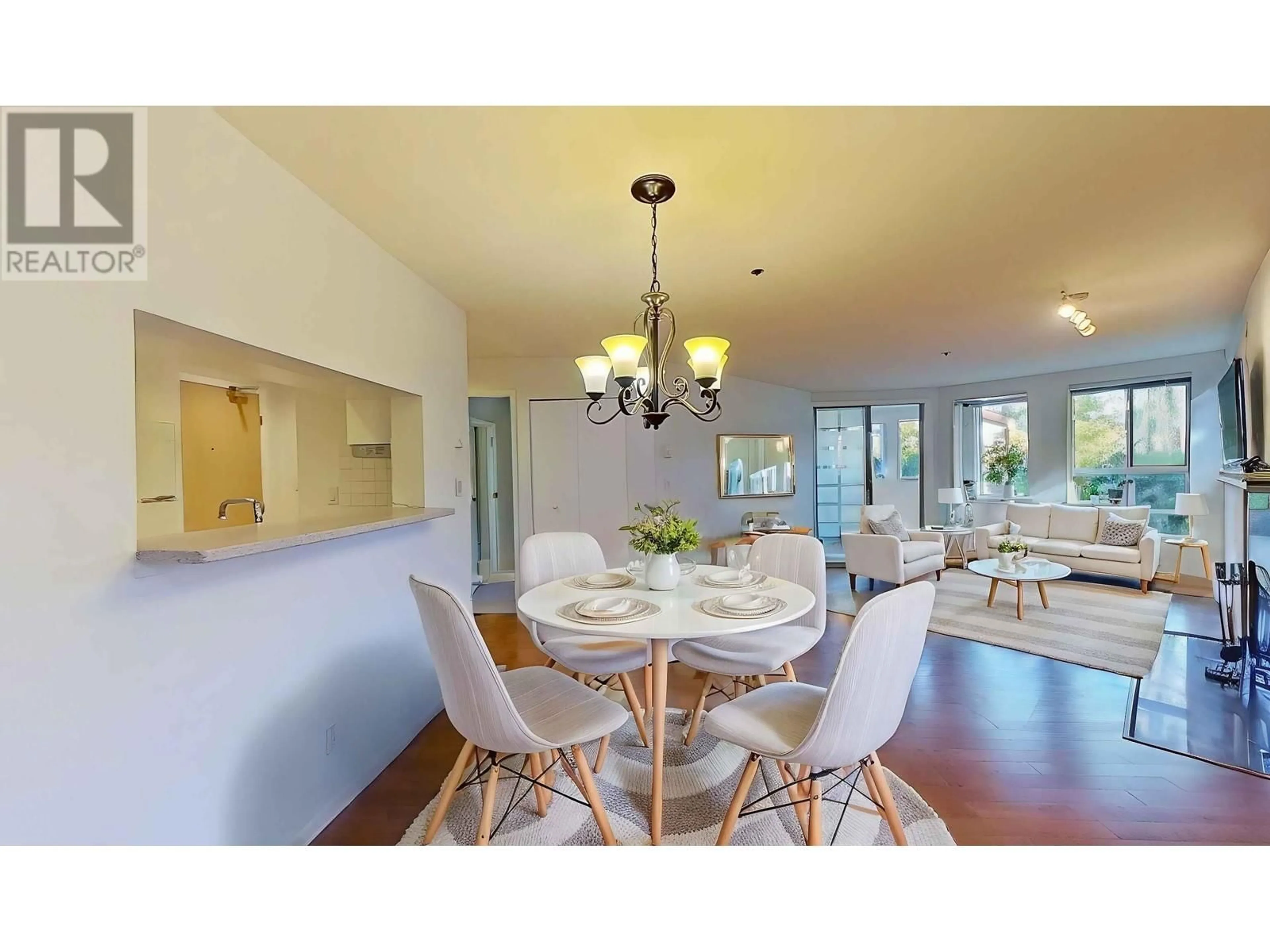 Dining room, wood floors for 102 1502 ISLAND PARK WALK, Vancouver British Columbia V6H3Z8