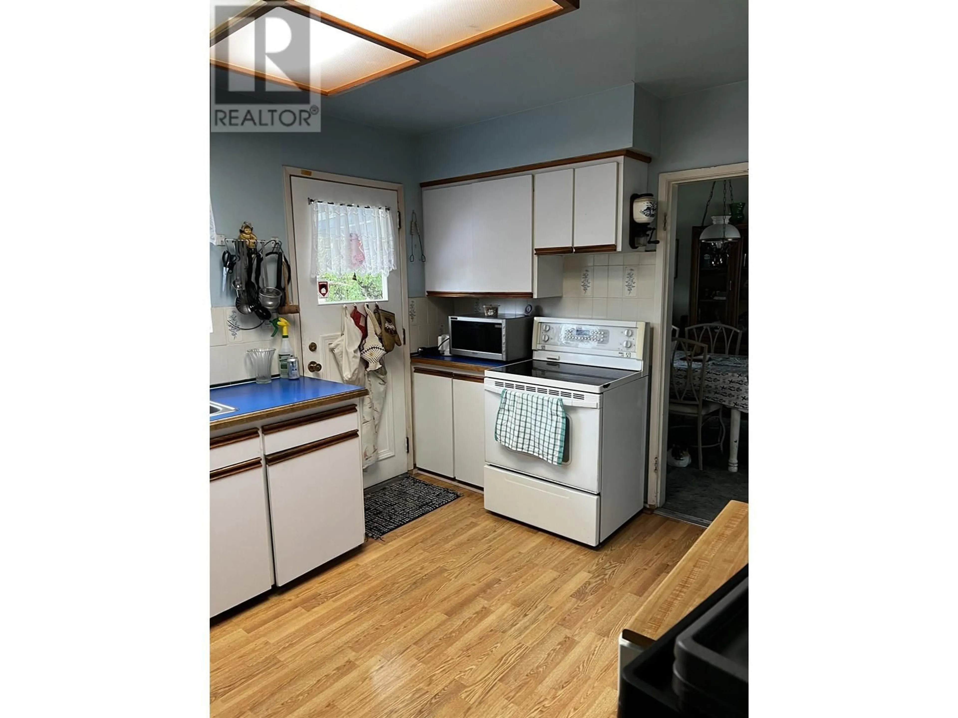 Kitchen, not visible floor, cottage for 1822 AUSTIN AVENUE, Coquitlam British Columbia V3K3R3