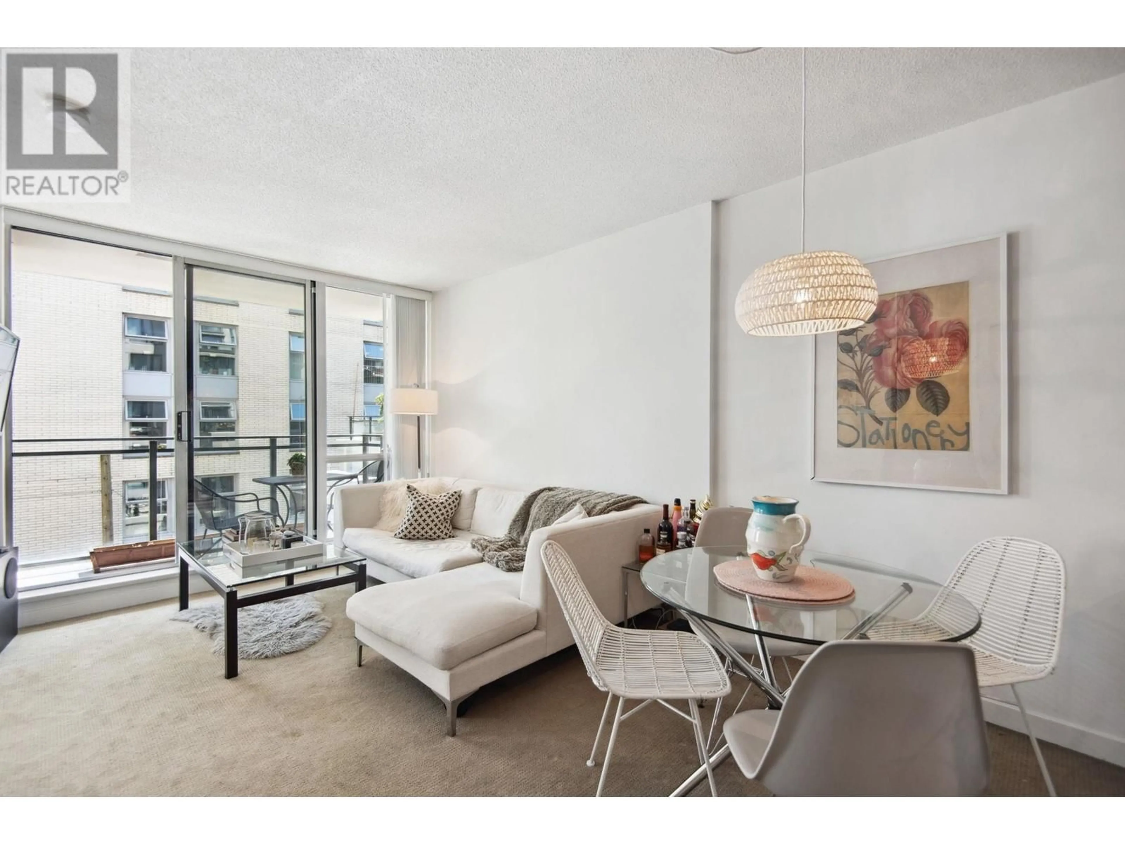 Living room, wood floors for 315 1082 SEYMOUR STREET, Vancouver British Columbia V6B1X9